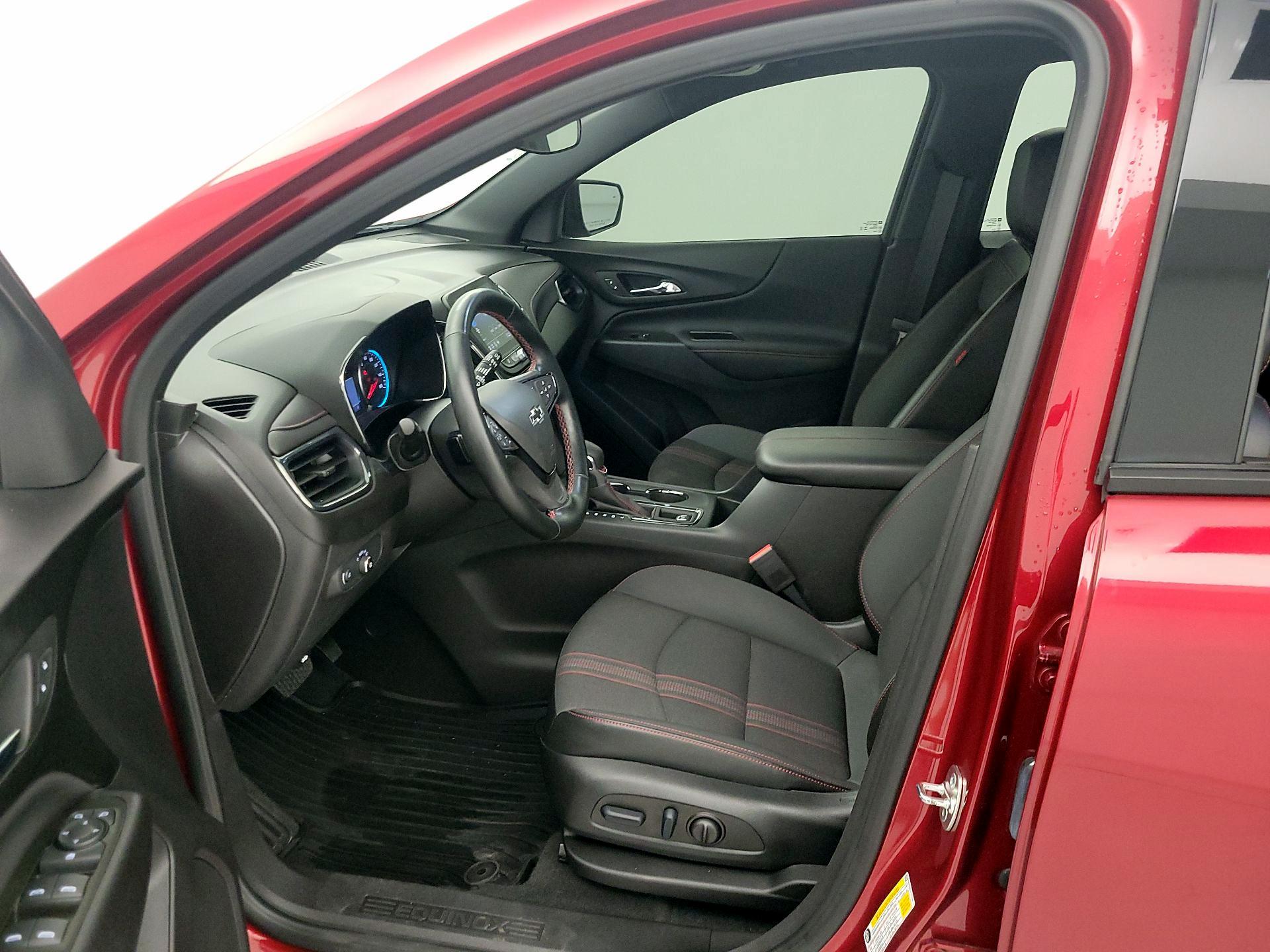 Thumbnail: 2024 Chevrolet Equinox - 11