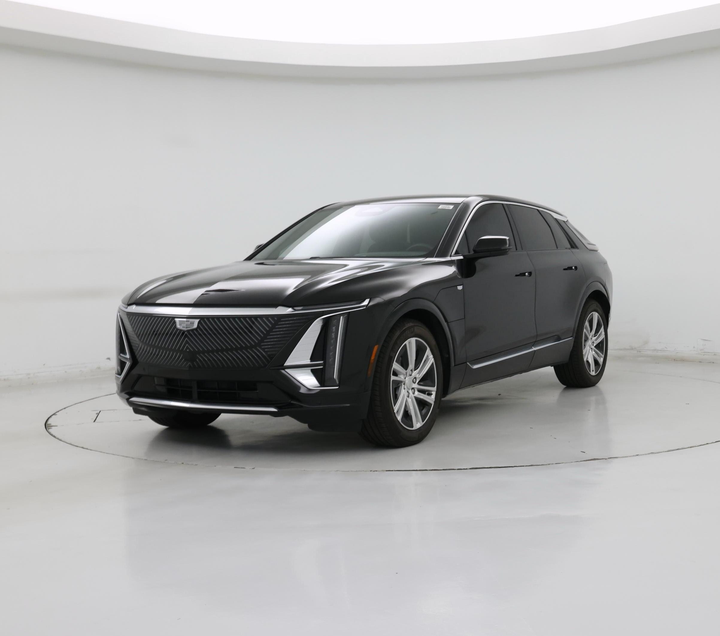 Thumbnail: 2024 Cadillac Lyriq - 4