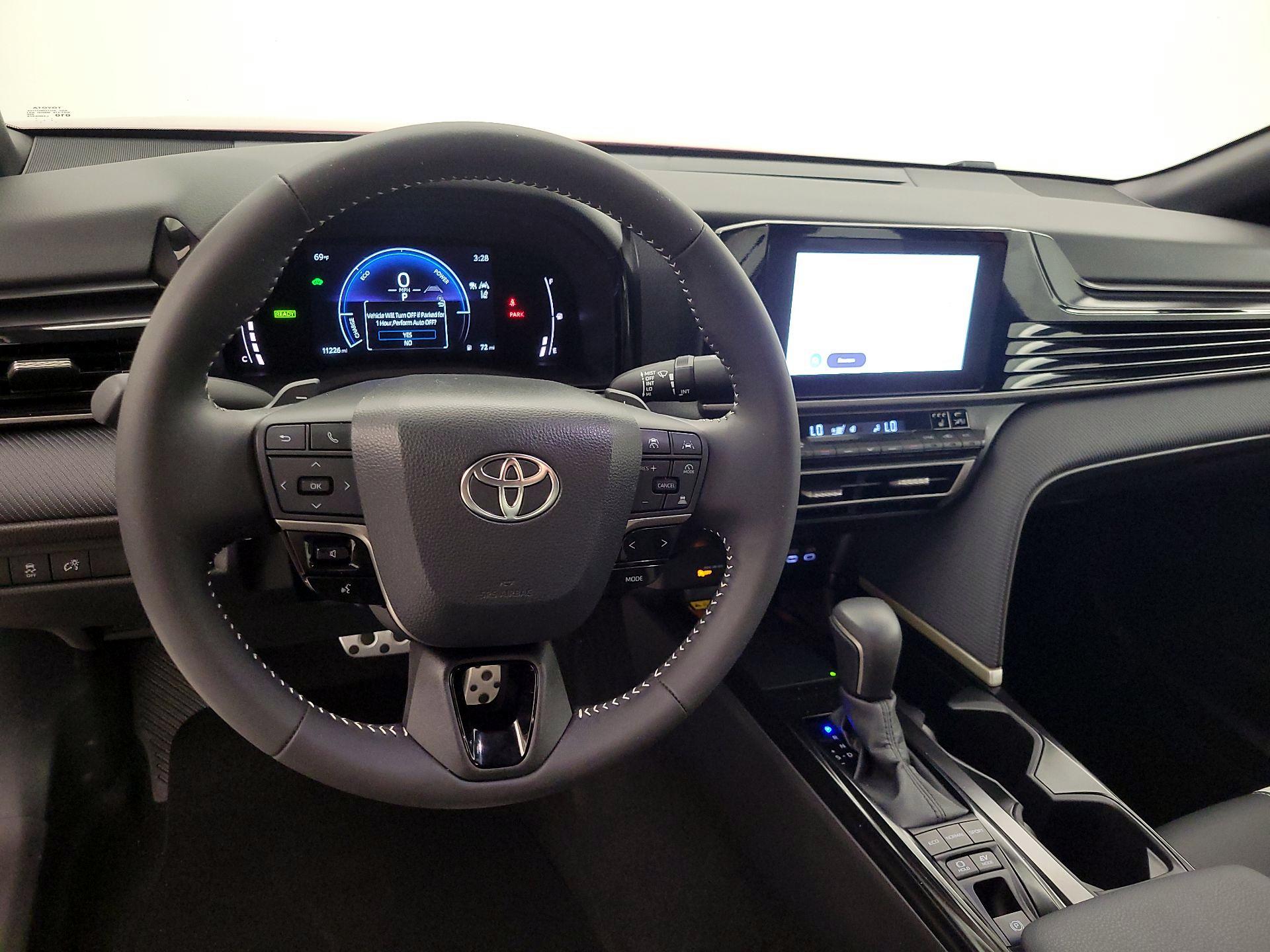 Thumbnail: 2025 Toyota Camry - 10