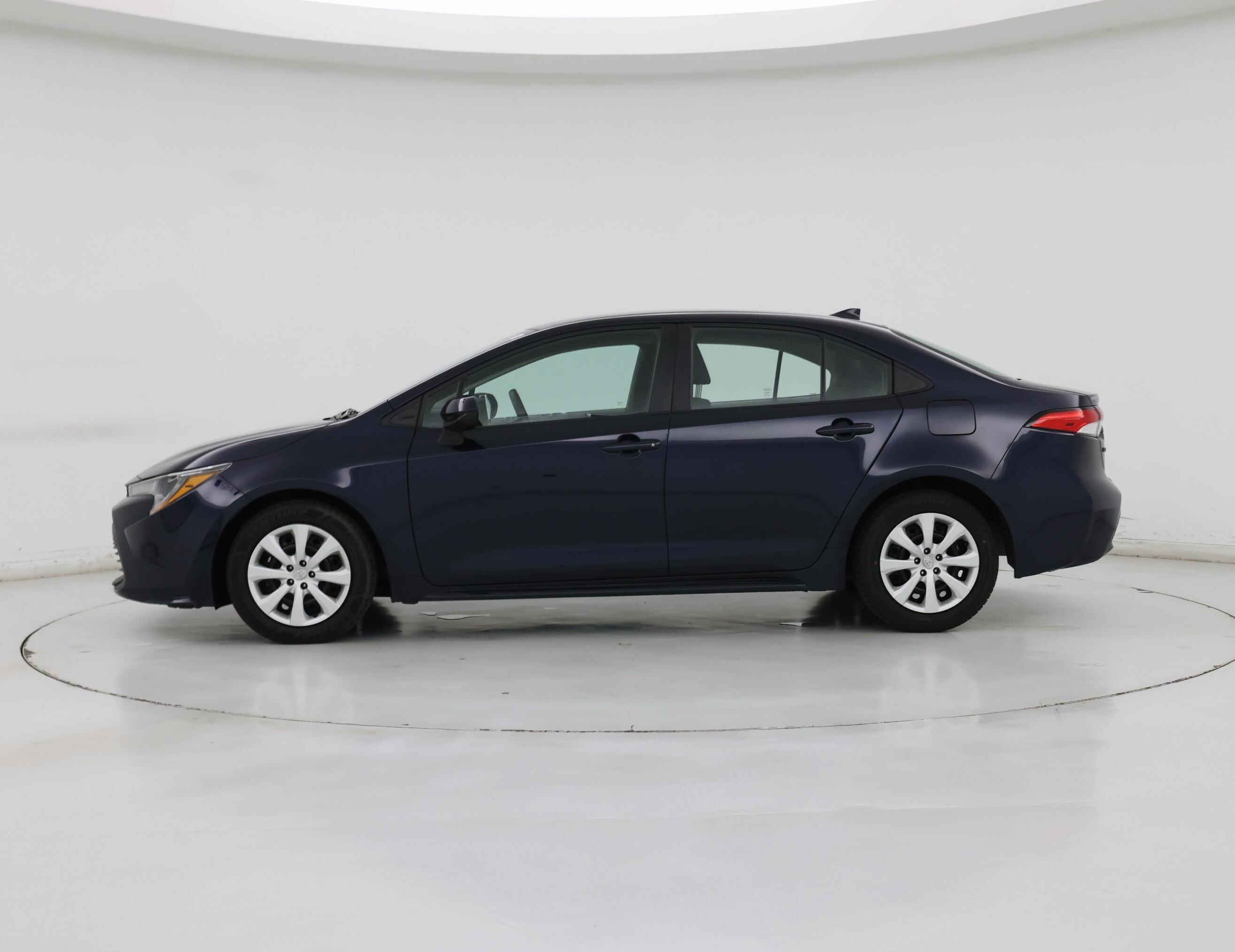 Thumbnail: 2024 Toyota Corolla - 3