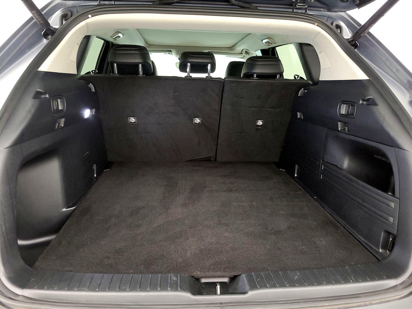 2025 Mazda CX-50 Premium - Photo 22