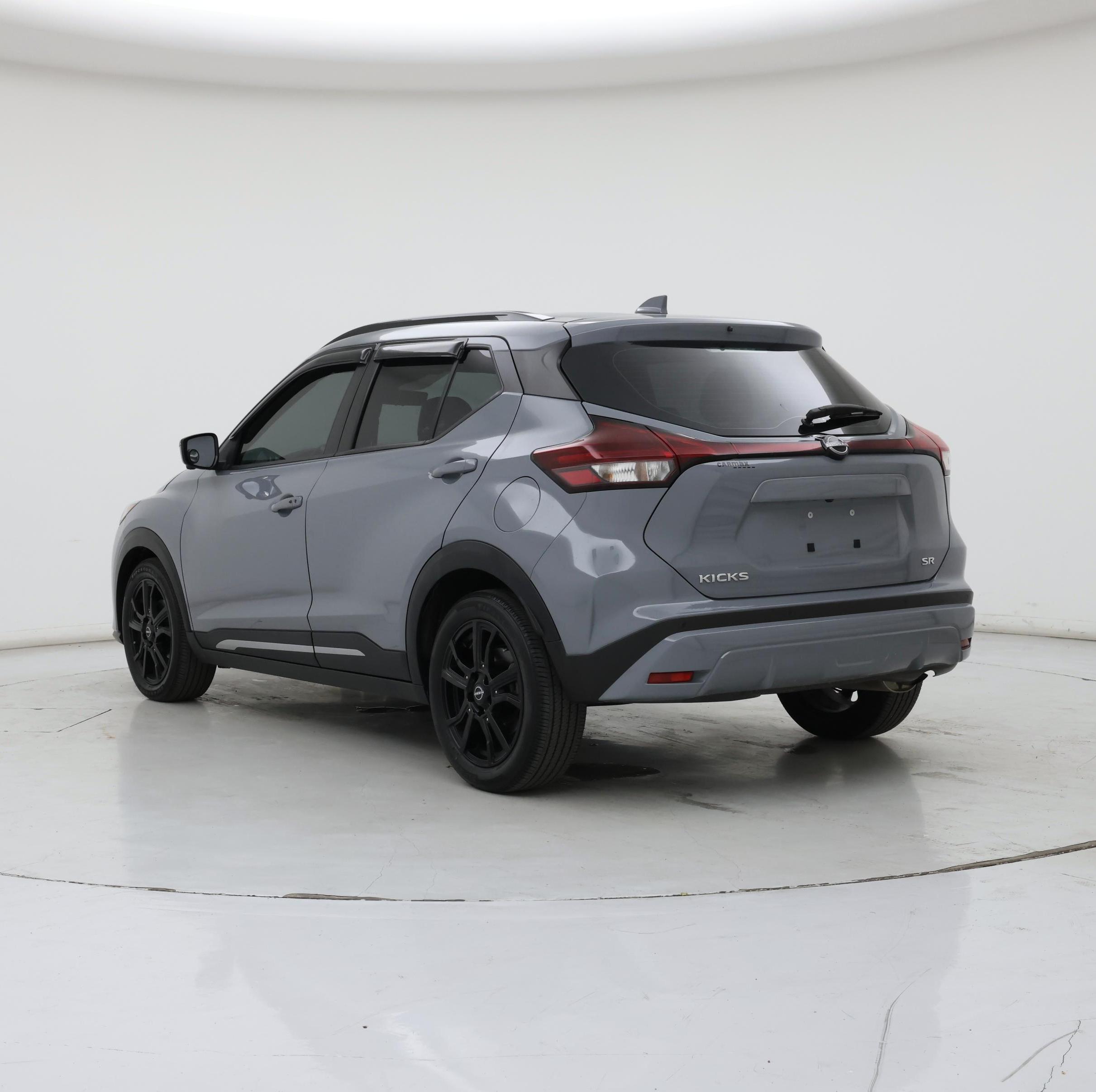 Thumbnail: 2023 Nissan Kicks - 2
