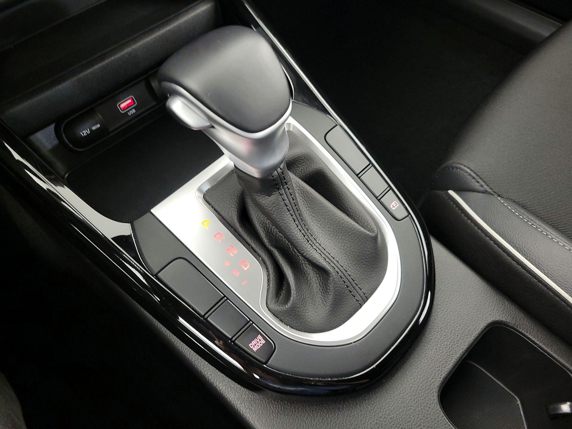 Thumbnail: 2023 Kia Forte - 18