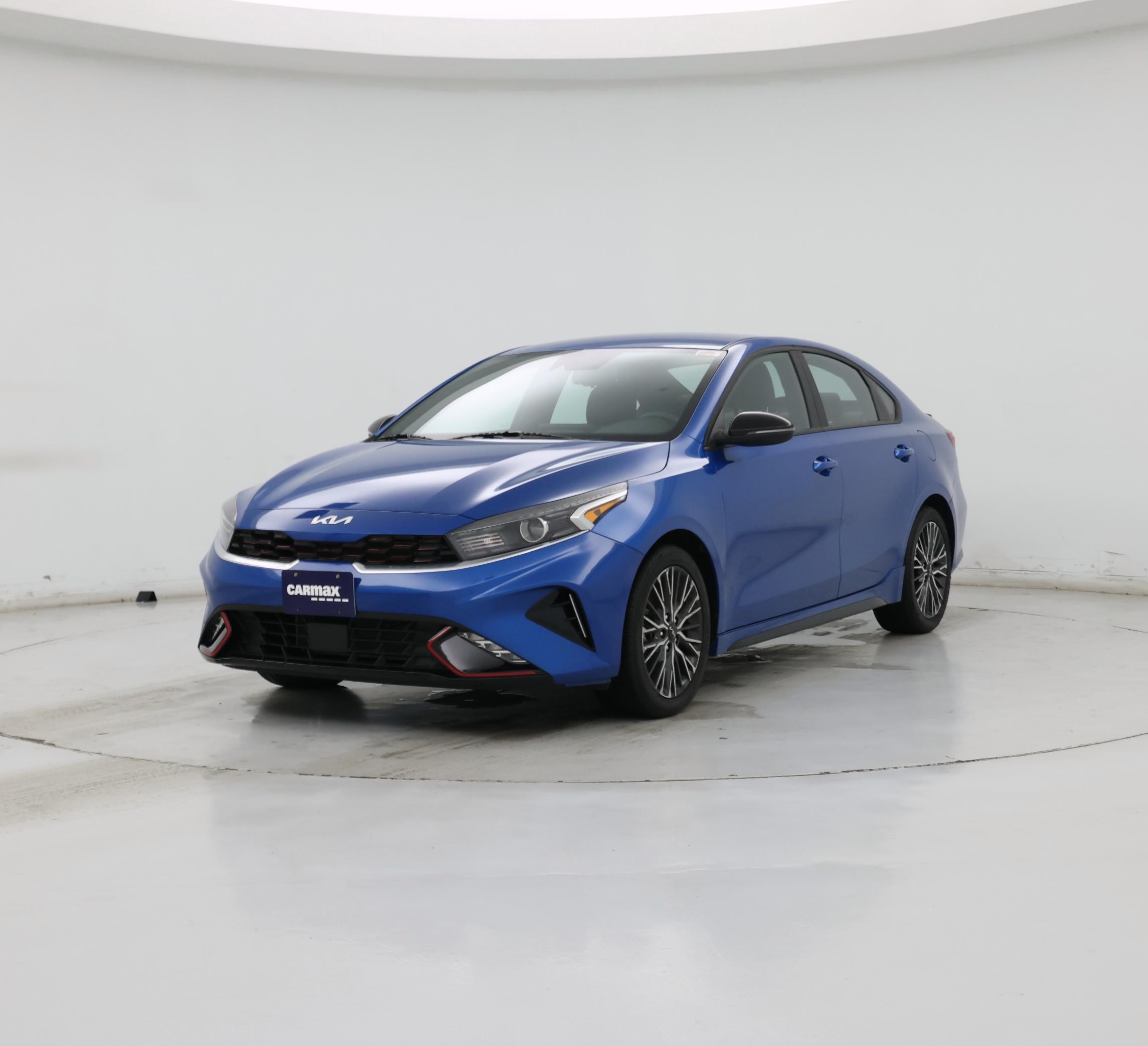 Thumbnail: 2023 Kia Forte - 4