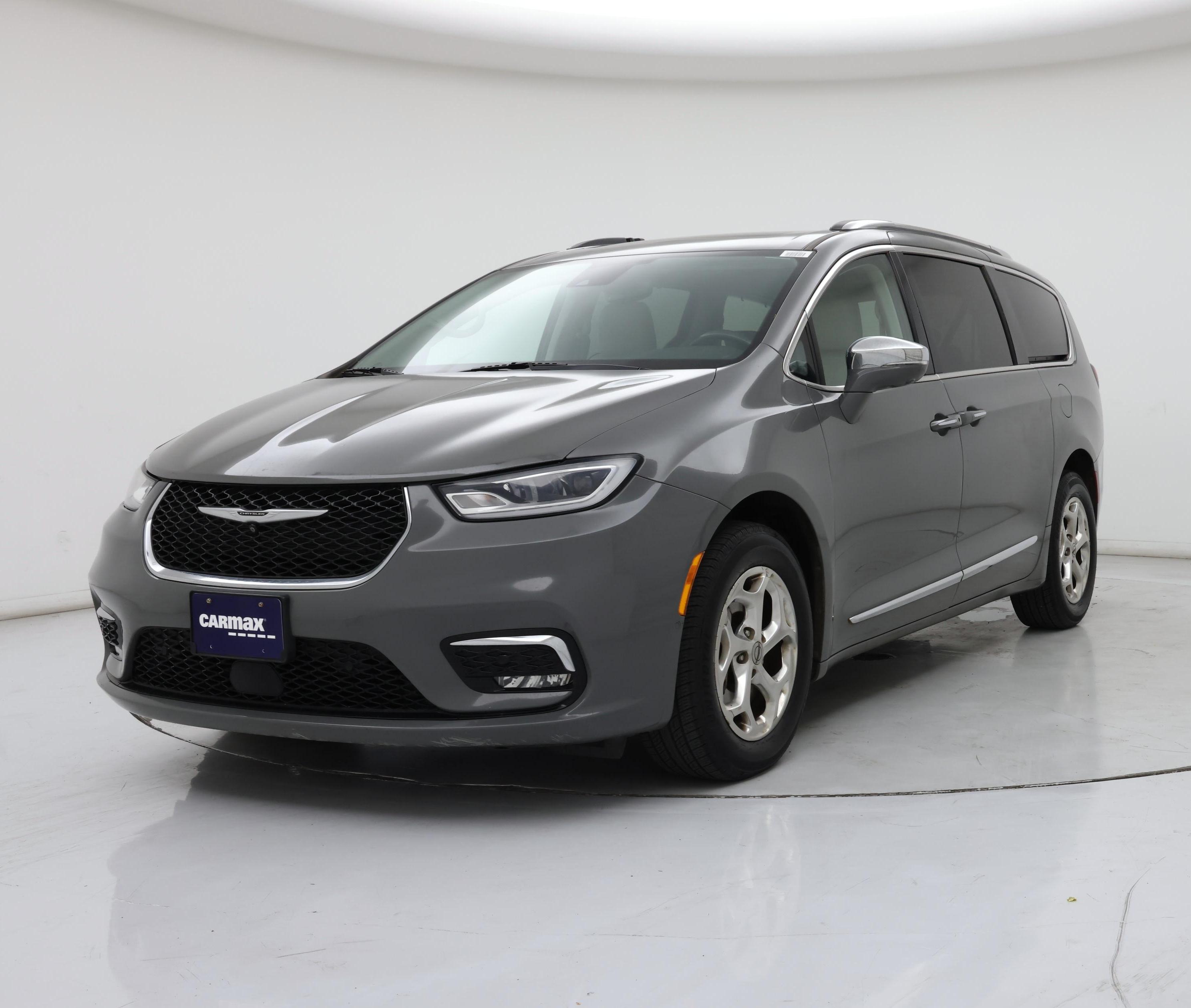 Thumbnail: 2021 Chrysler Pacifica - 4