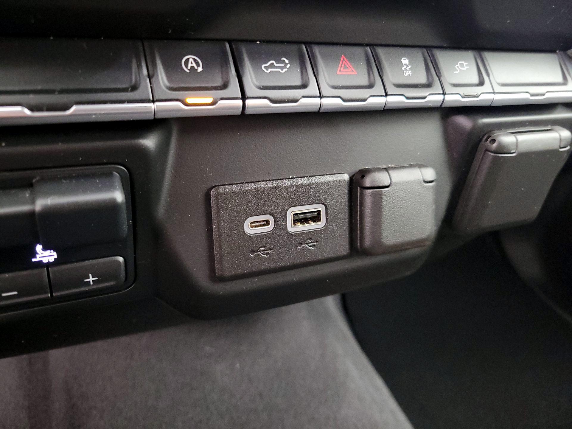 Thumbnail: 2021 Chevrolet Silverado 1500 - 18