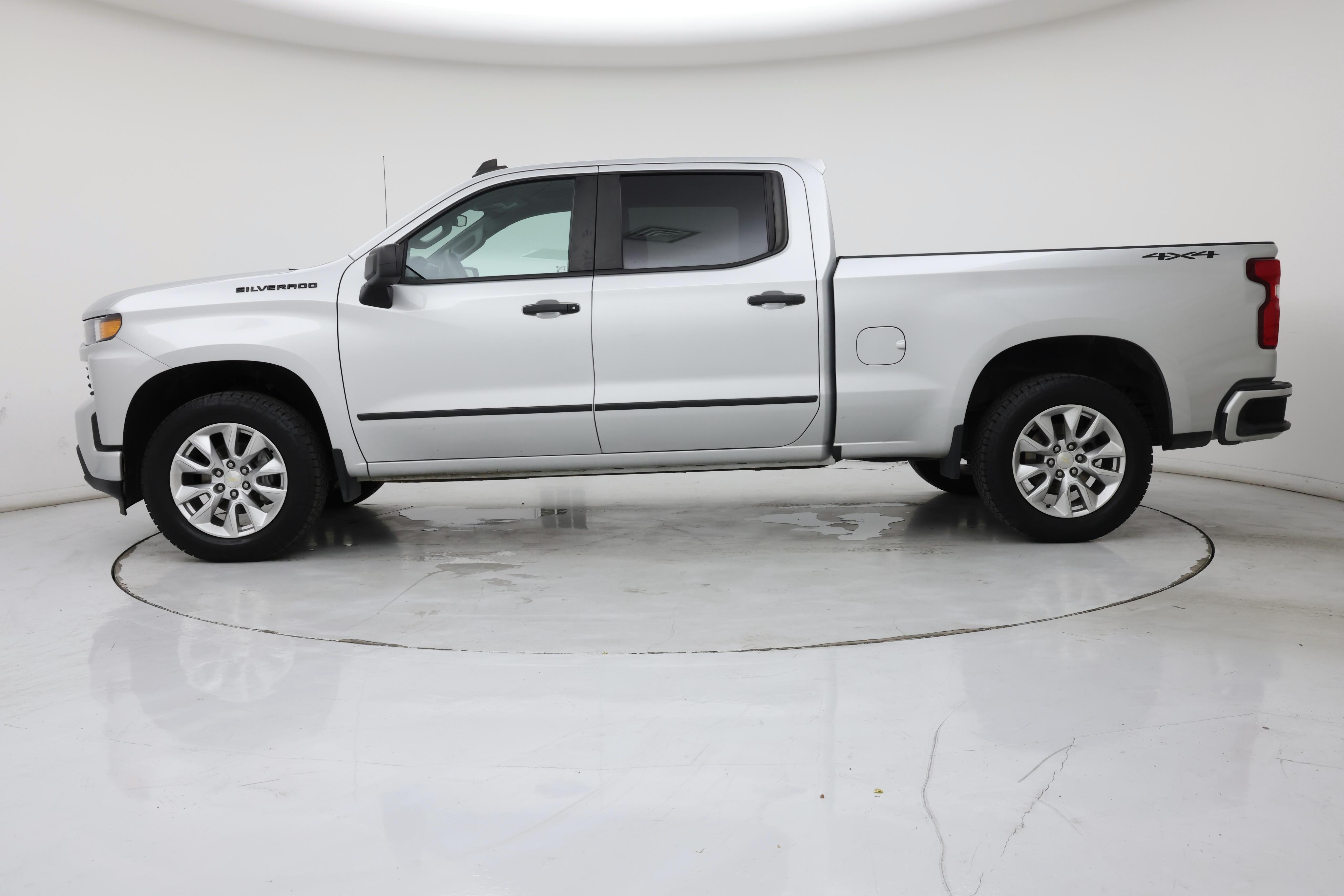 Thumbnail: 2021 Chevrolet Silverado 1500 - 3