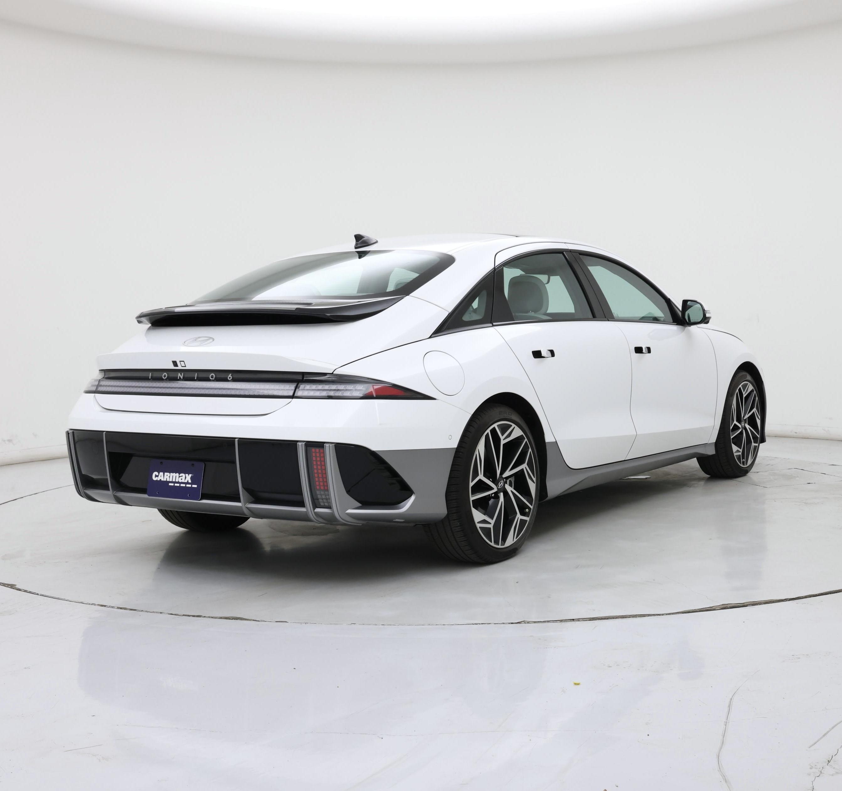 Thumbnail: 2023 Hyundai Ioniq 6 - 8