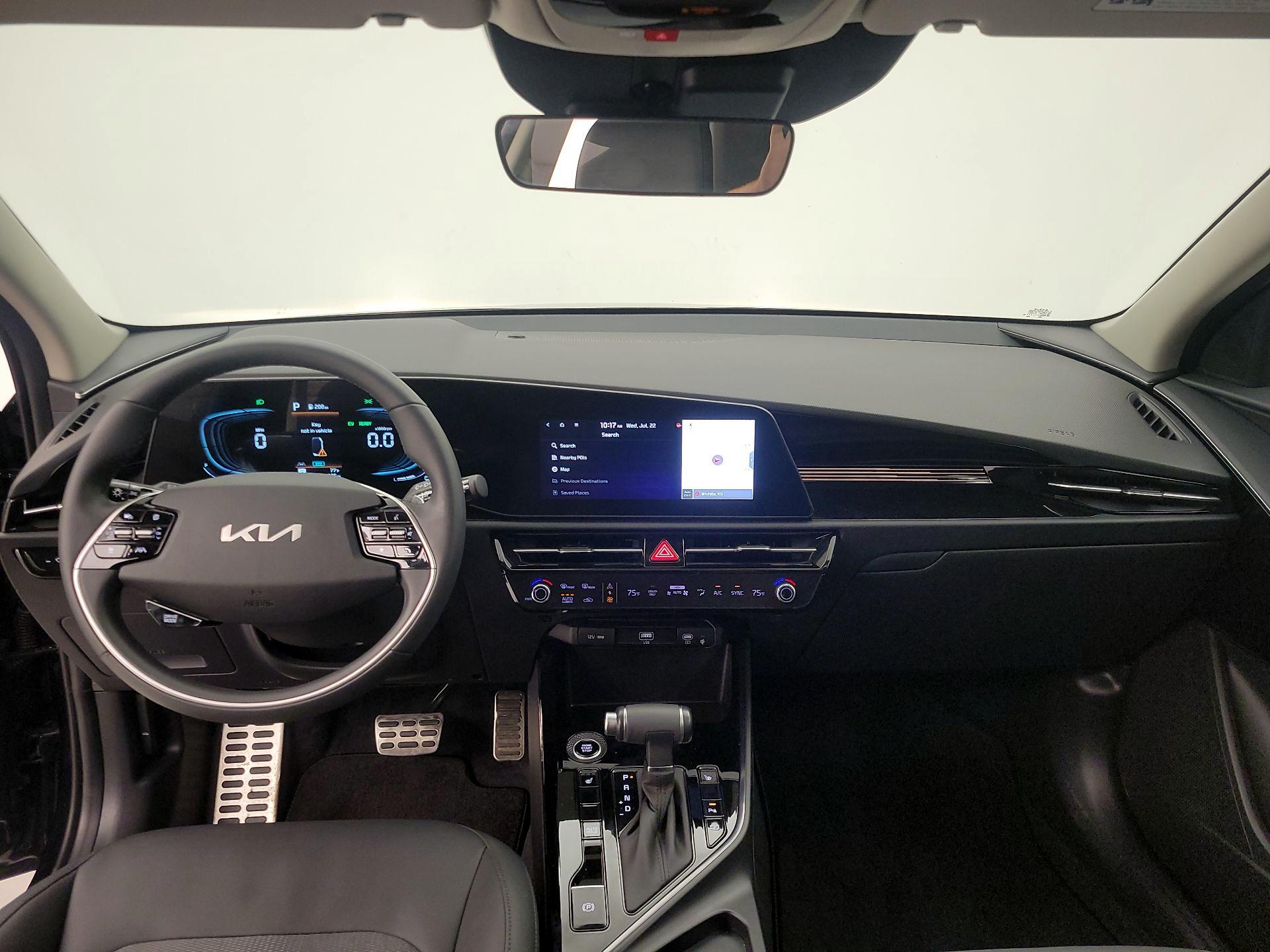 Thumbnail: 2024 Kia Niro - 9