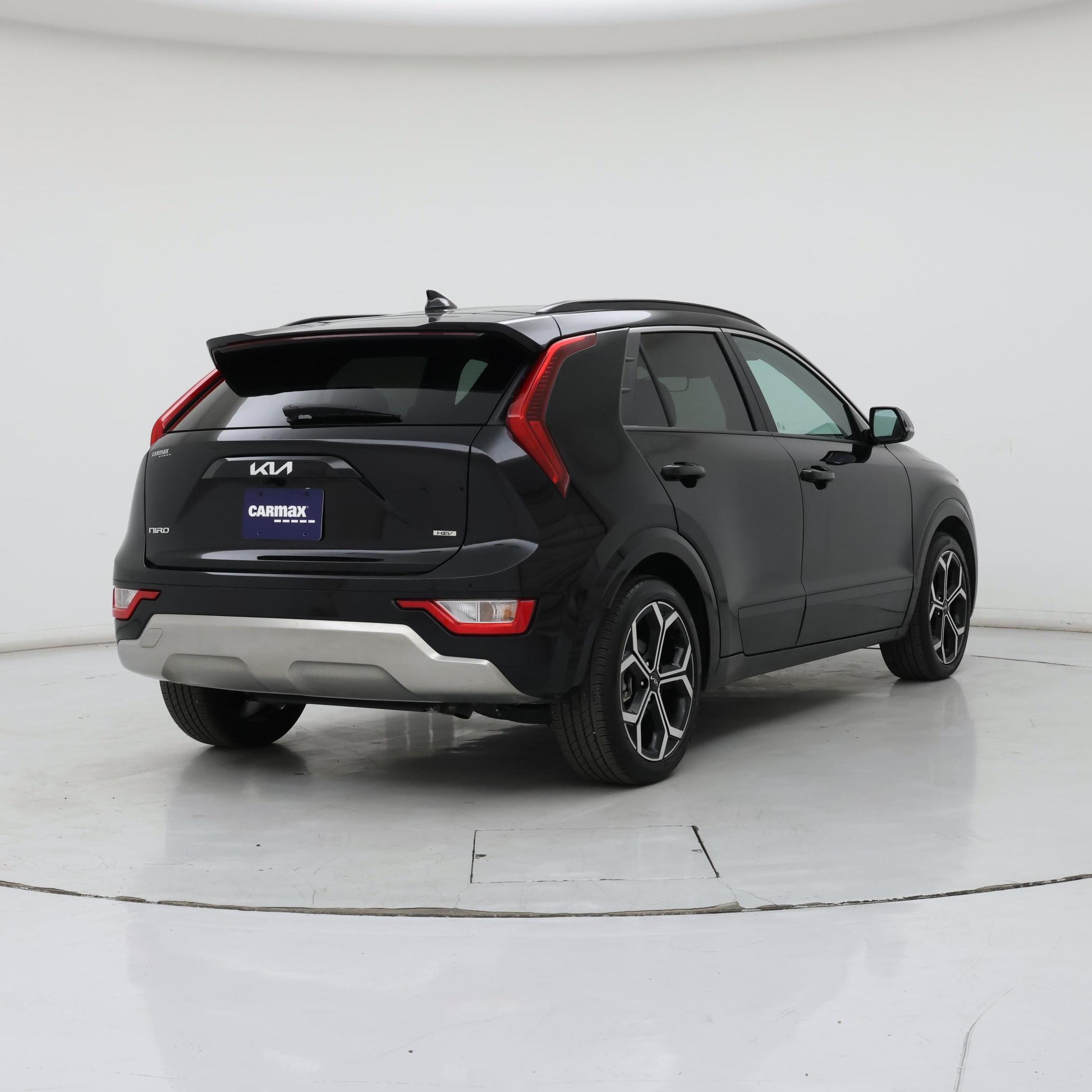Thumbnail: 2024 Kia Niro - 8