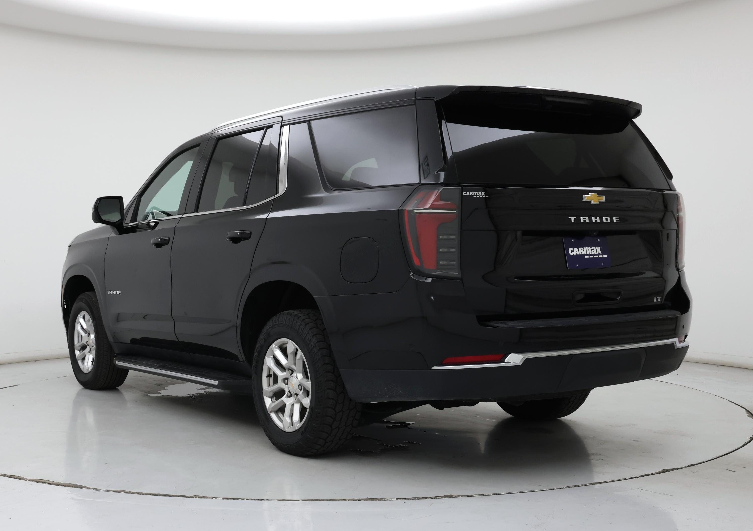Thumbnail: 2025 Chevrolet Tahoe - 2