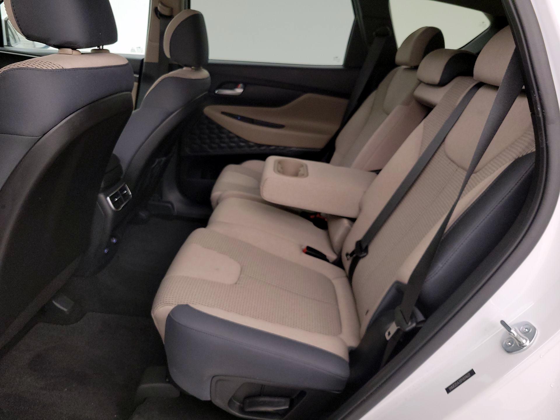Thumbnail: 2023 Hyundai Santa Fe - 20