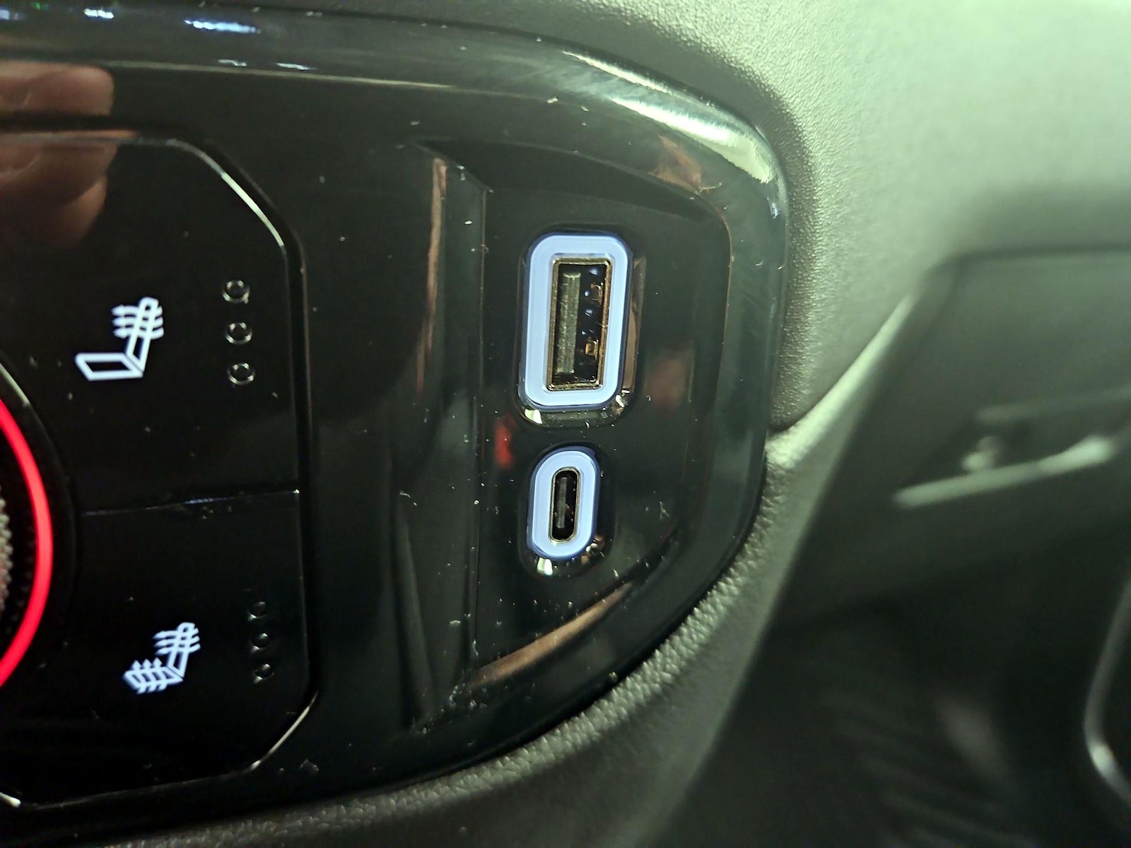 2025 Chevrolet Silverado 3500HD LT - Photo 20