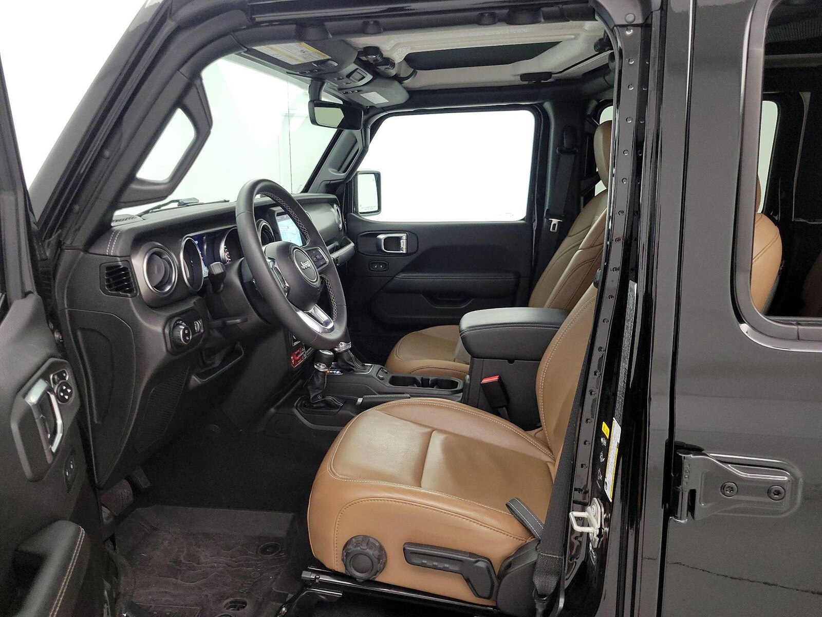 Leather Seats & Side Airbags