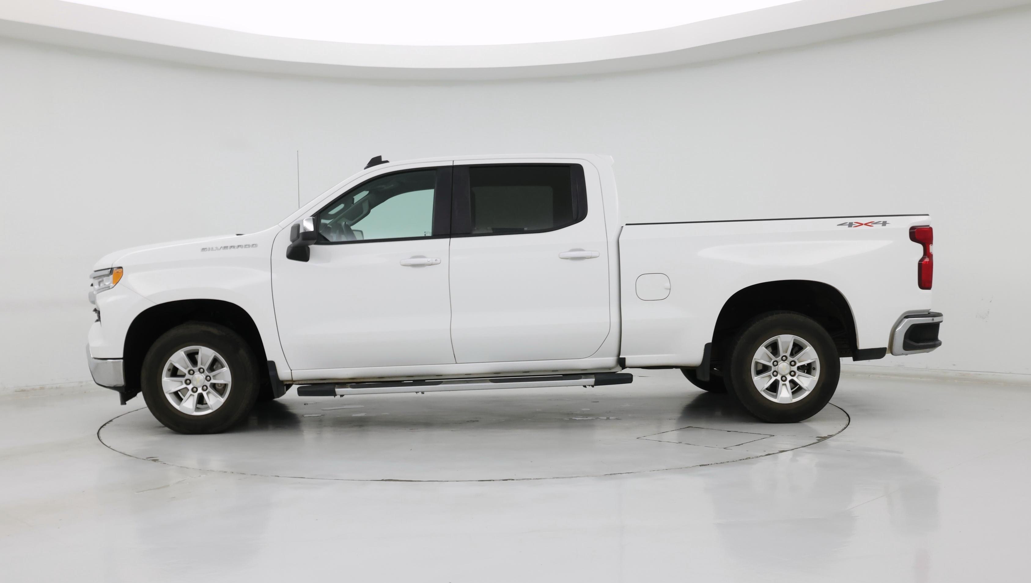Thumbnail: 2023 Chevrolet Silverado 1500 - 3