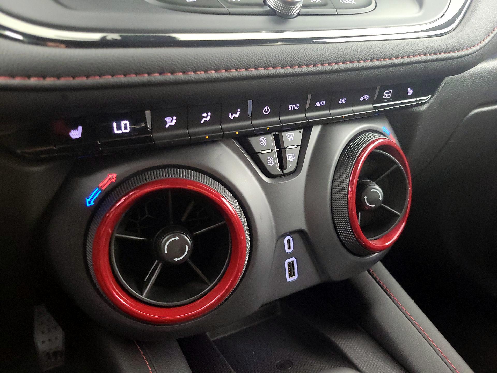 Thumbnail: 2025 Chevrolet Blazer - 16