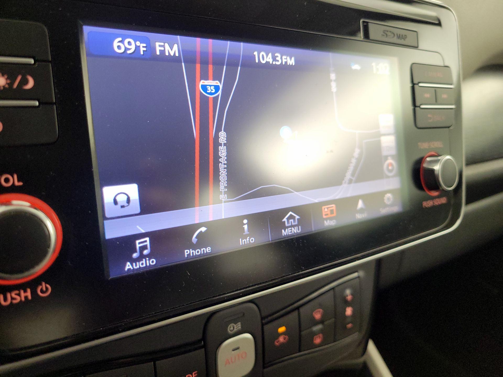 Thumbnail: 2019 Nissan Leaf - 14