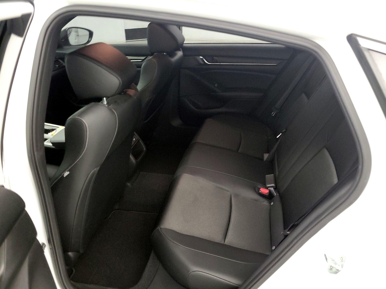 2022 Honda Accord Sport - Photo 20