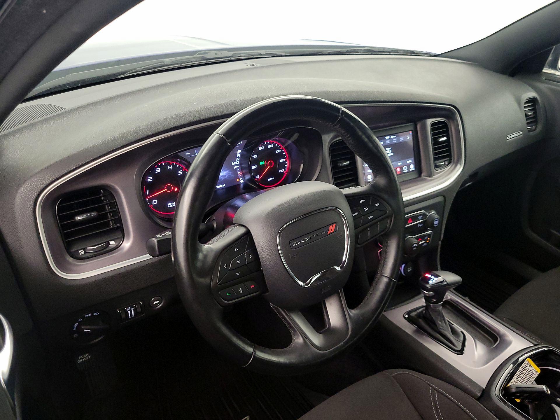 Thumbnail: 2021 Dodge Charger - 9