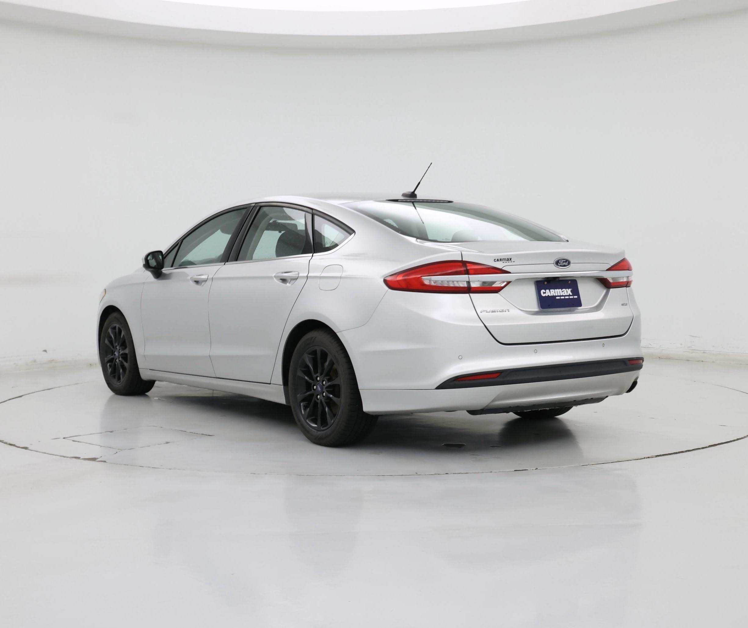 Thumbnail: 2017 Ford Fusion - 2