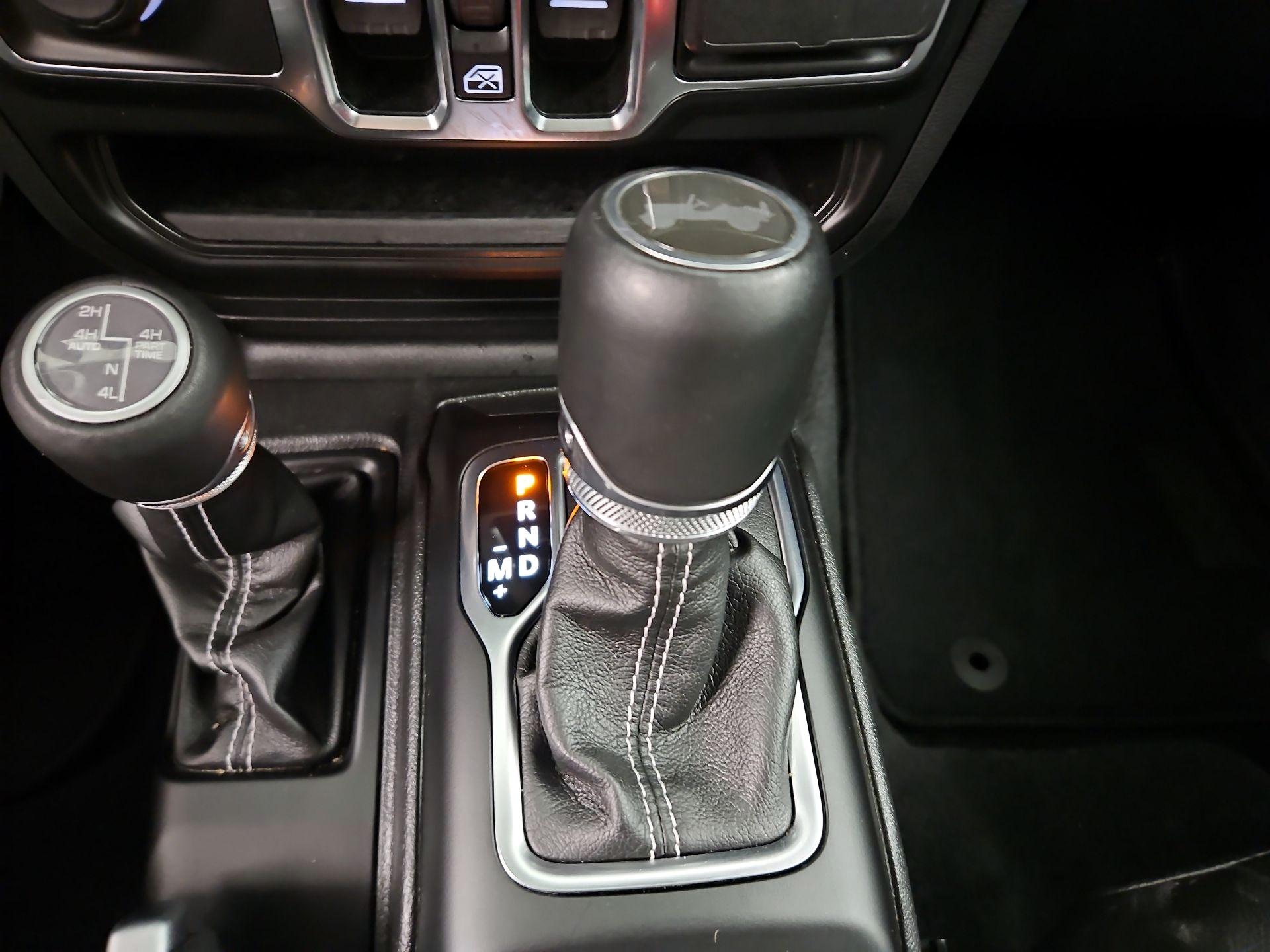 Thumbnail: 2023 Jeep Wrangler - 18
