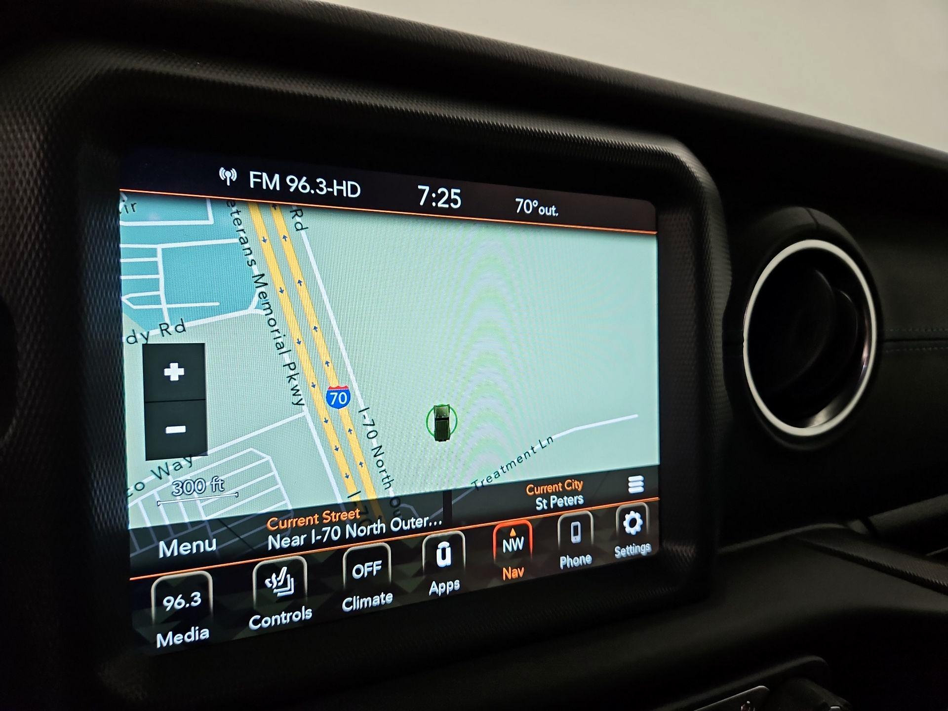 Thumbnail: 2023 Jeep Wrangler - 14