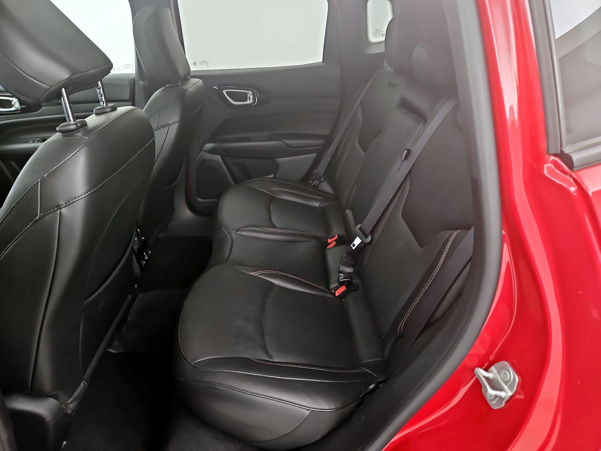 Thumbnail: 2022 Jeep Compass - 20