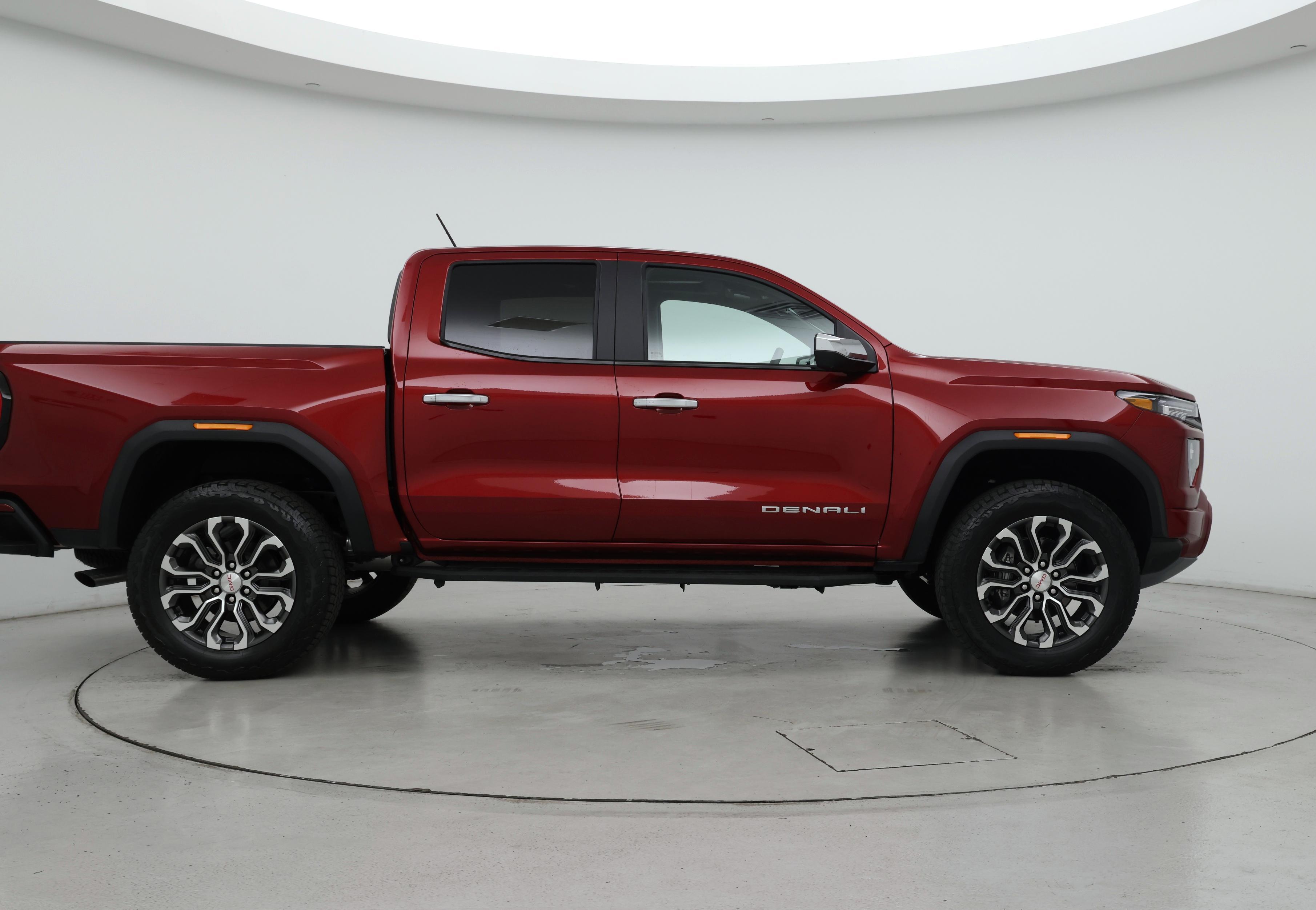 Thumbnail: 2026 GMC Canyon - 7