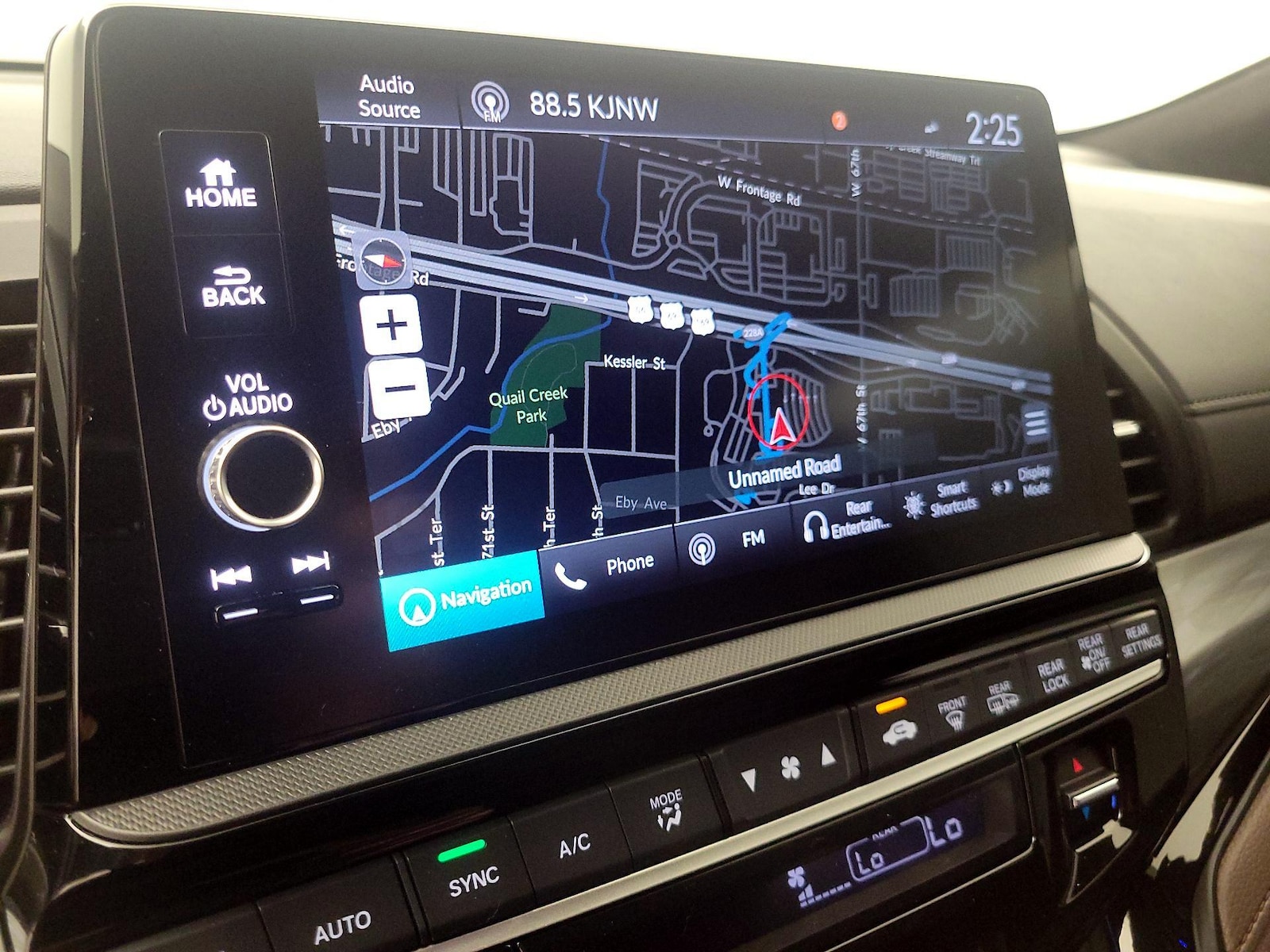 2025 Honda Odyssey Elite - Photo 15