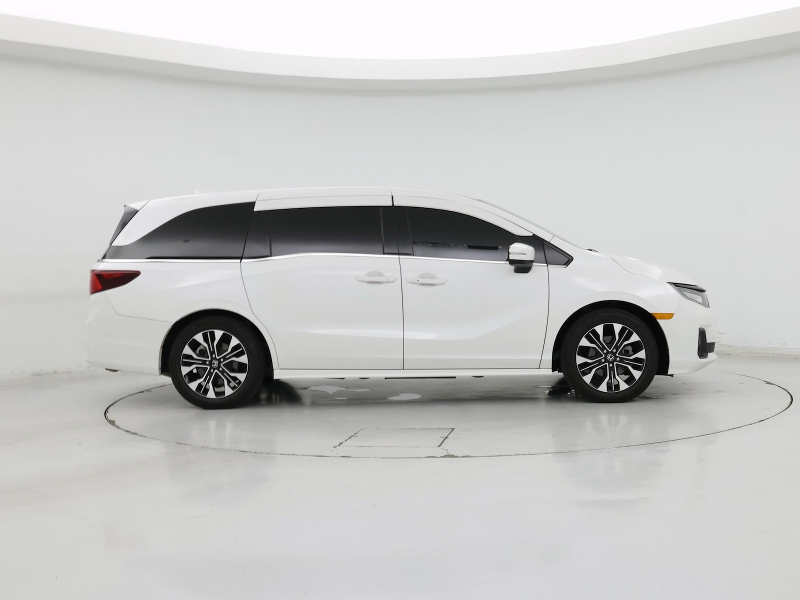 2025 Honda Odyssey Elite - Photo 8