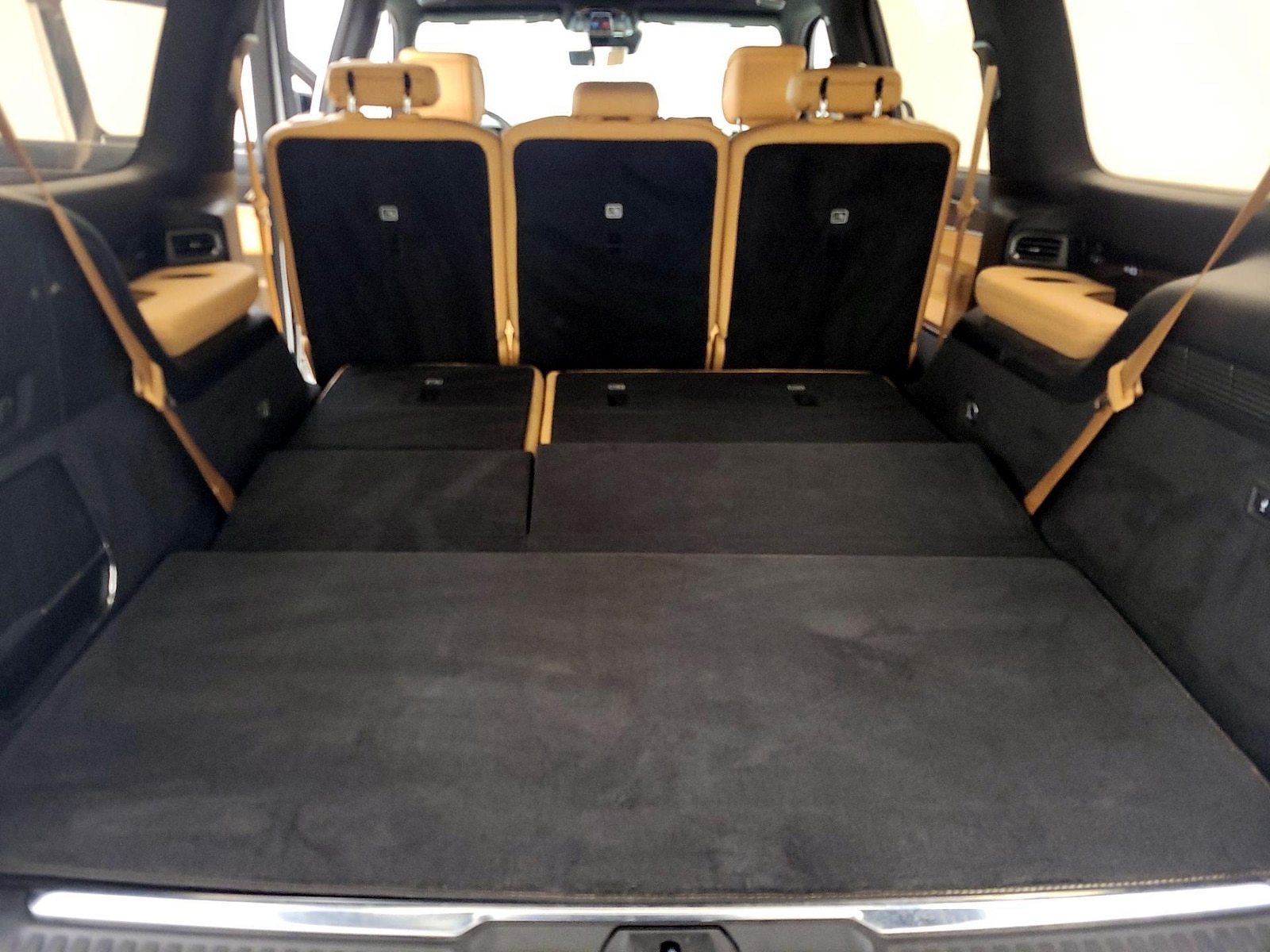 2023 Jeep Grand Wagoneer Series III - Photo 24