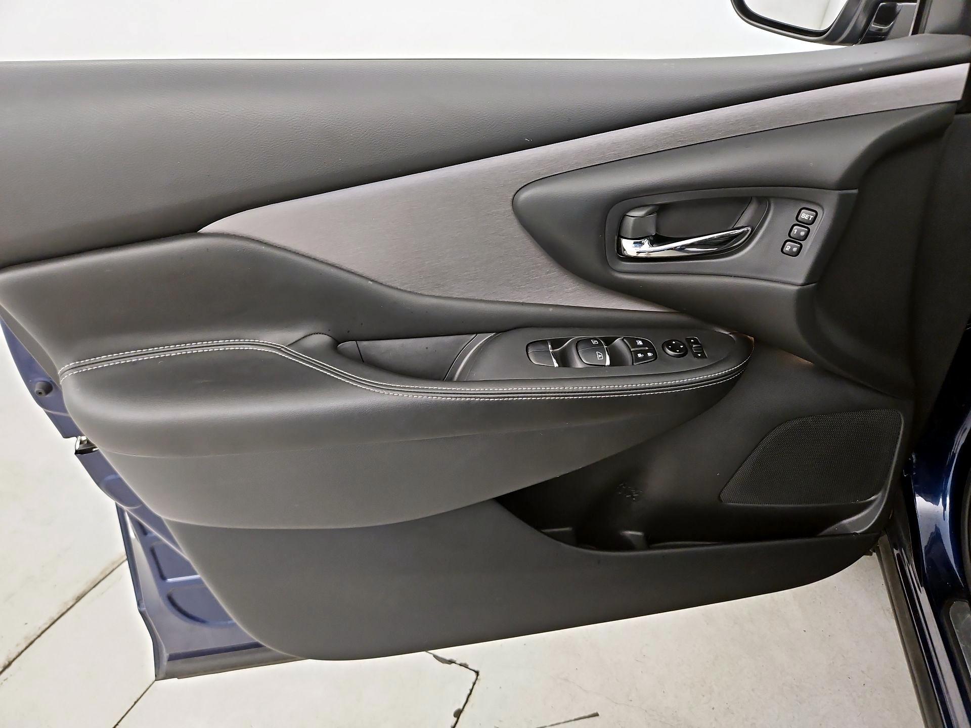 Thumbnail: 2020 Nissan Murano - 12