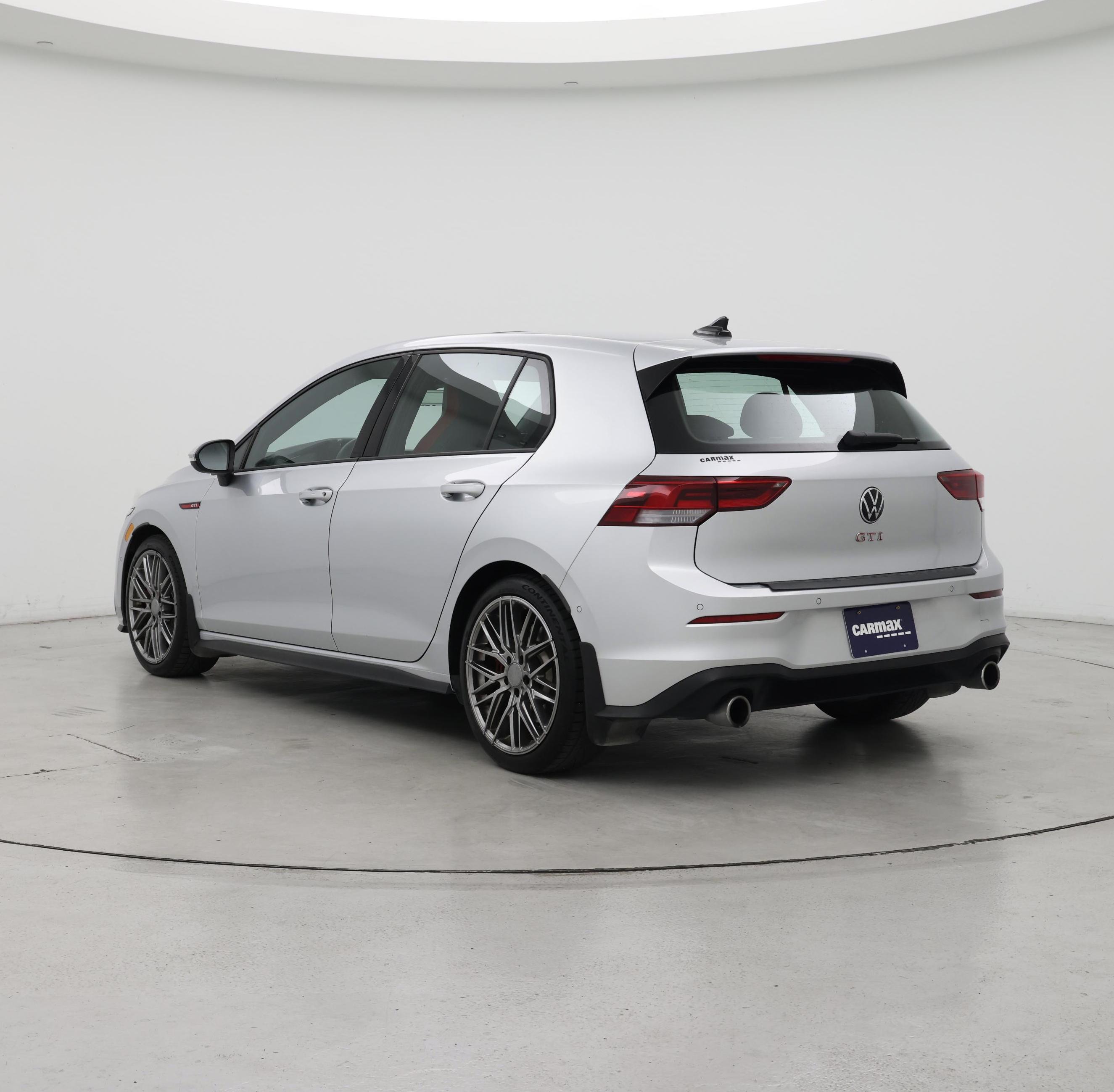 Thumbnail: 2024 Volkswagen Golf - 2