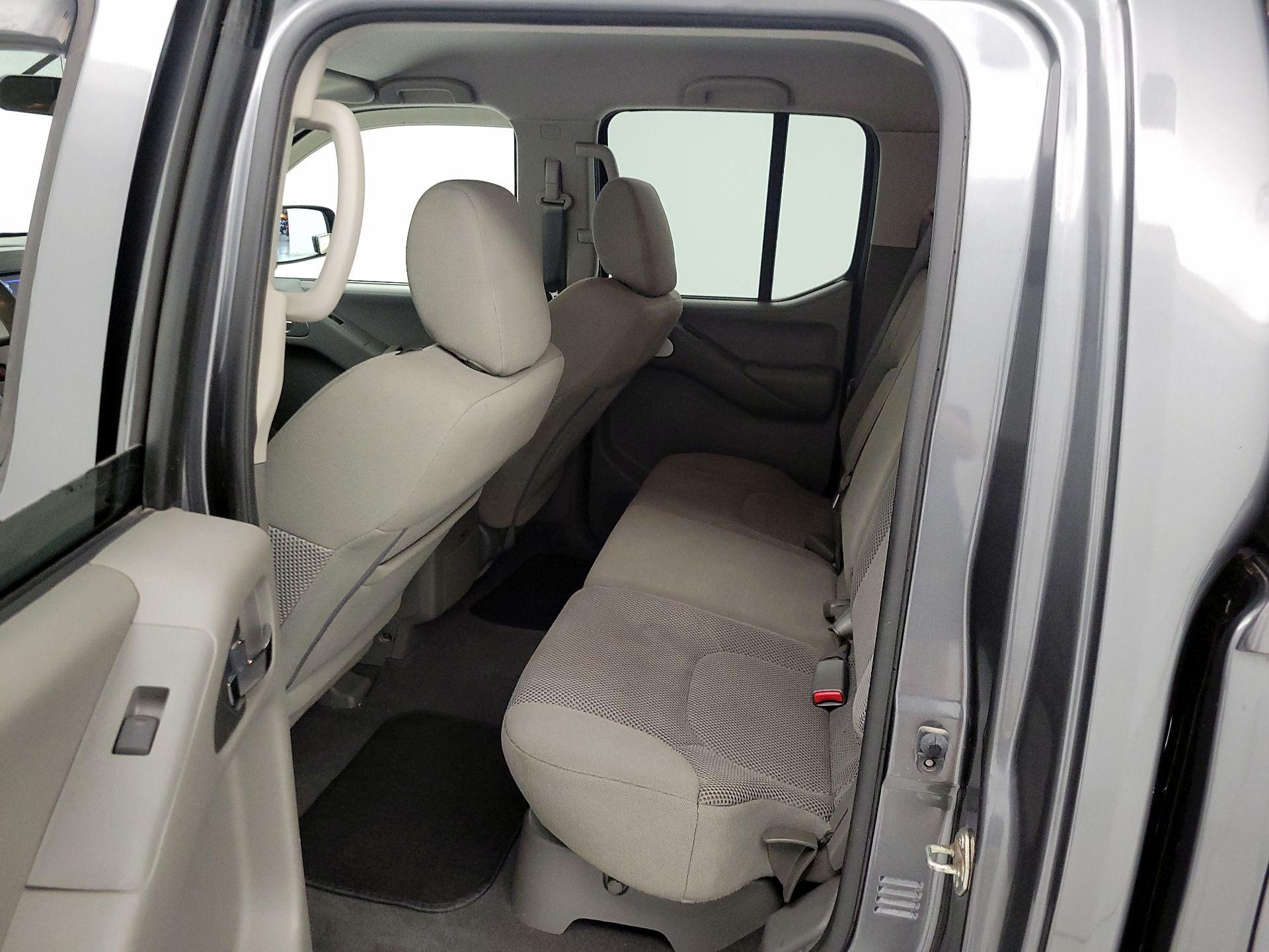 Thumbnail: 2019 Nissan Frontier - 19