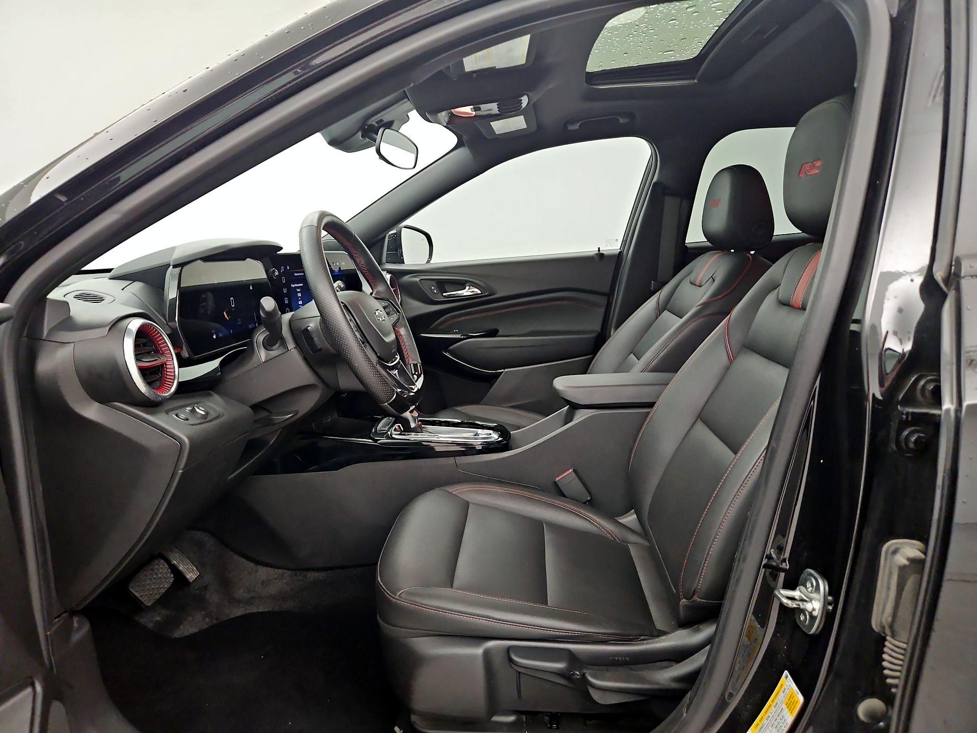 Thumbnail: 2024 Chevrolet Trax - 11