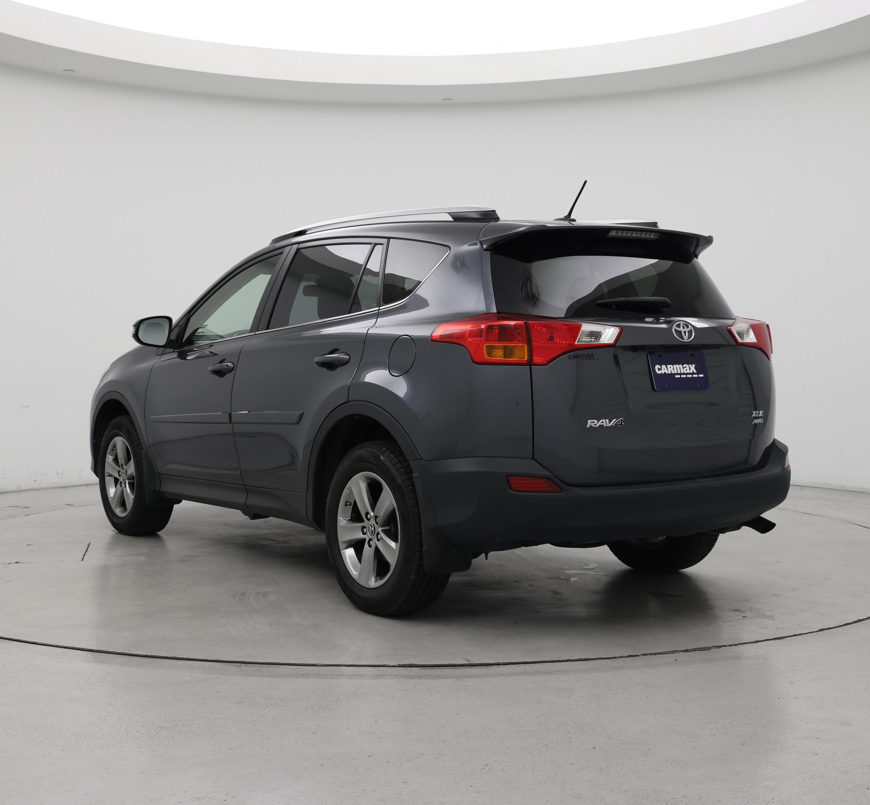 Thumbnail: 2015 Toyota RAV4 - 2