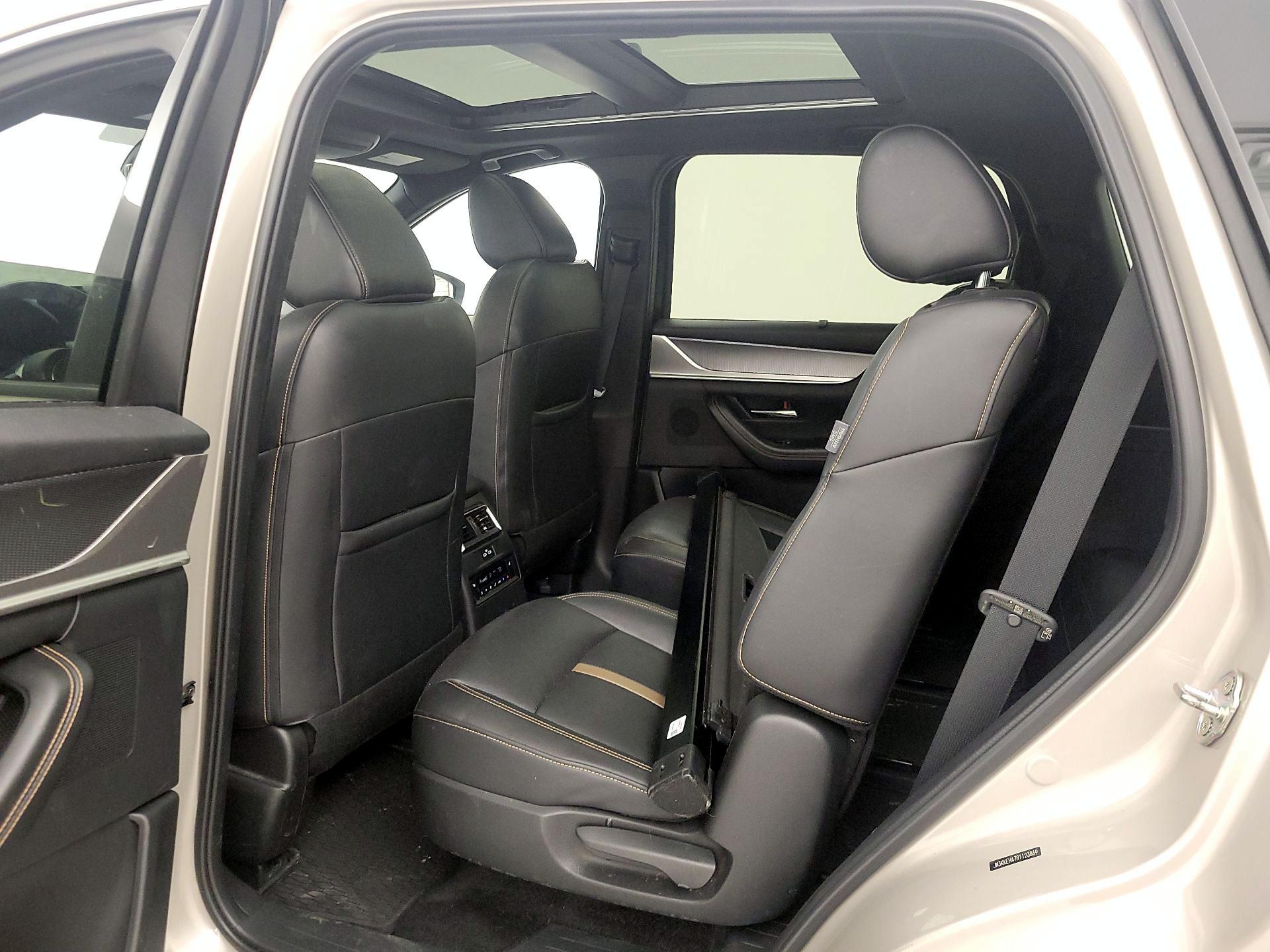 Thumbnail: 2024 Mazda CX-90 - 20