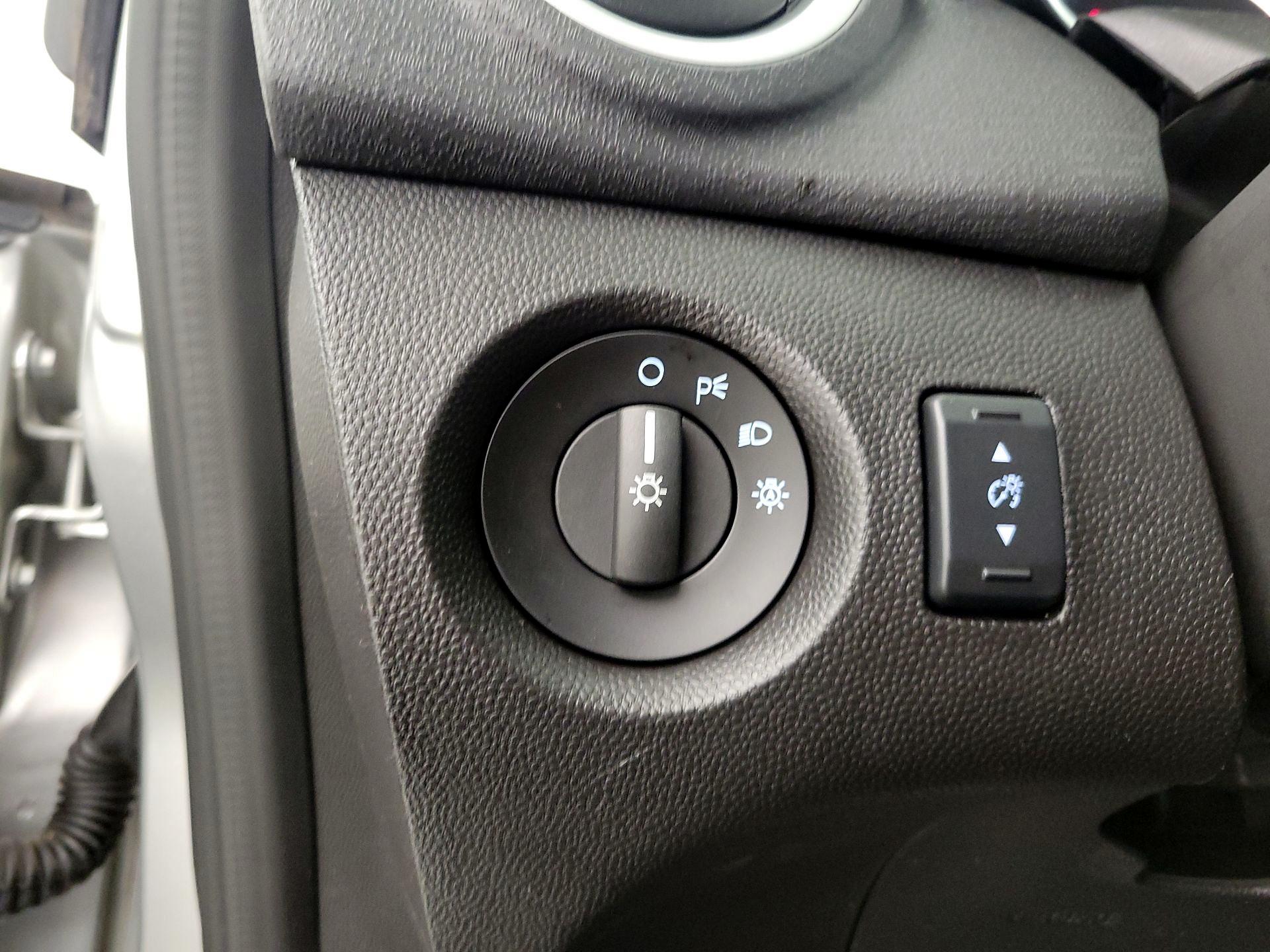 Thumbnail: 2019 Ford Fiesta - 11
