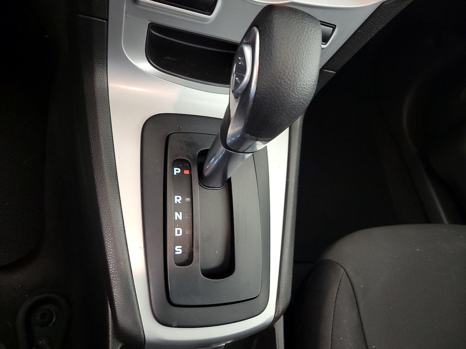 2019 Ford Fiesta SE - Photo 16