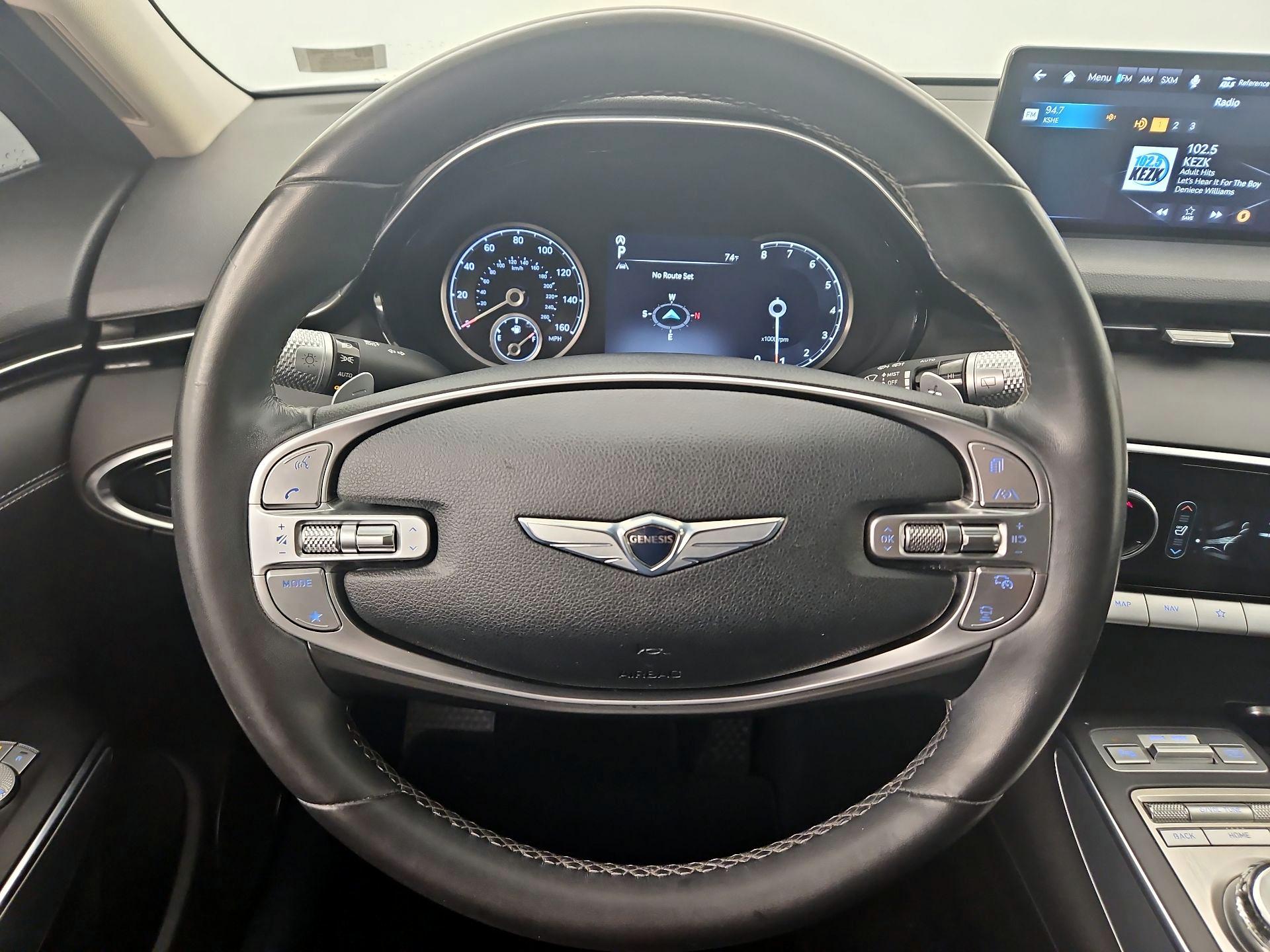 Thumbnail: 2022 Genesis GV70 - 10