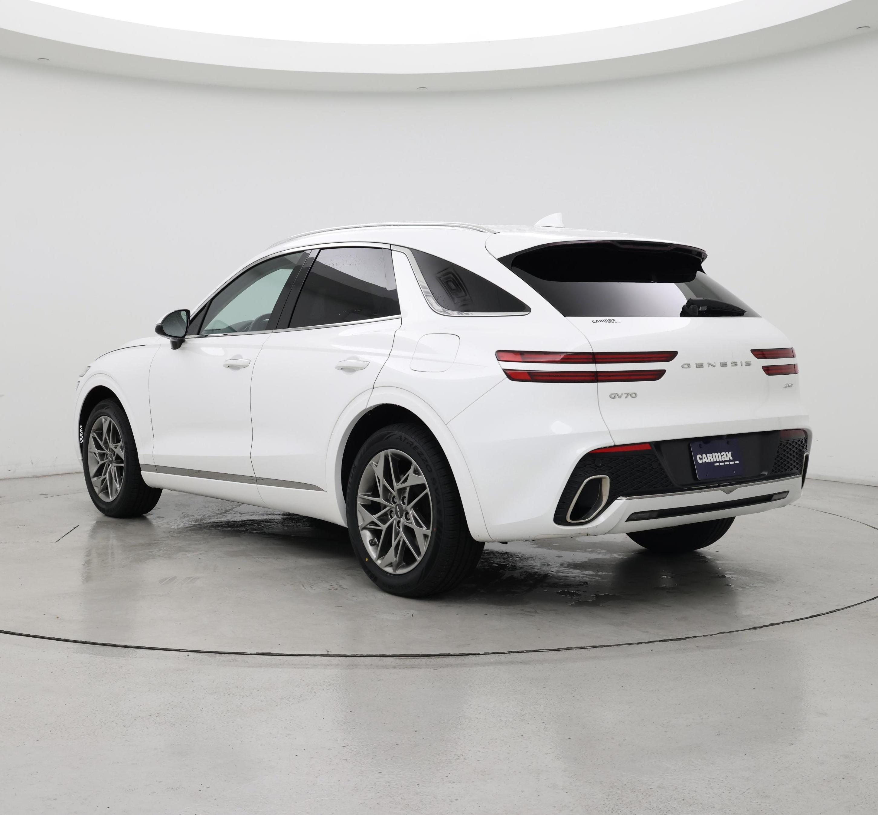 Thumbnail: 2022 Genesis GV70 - 2