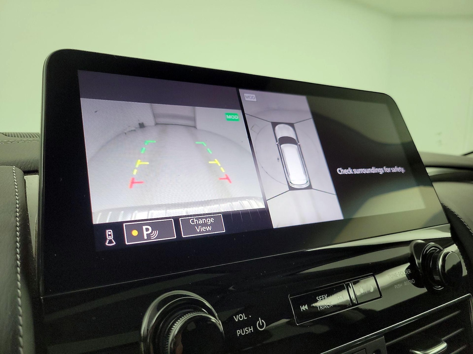 2024 INFINITI QX80 Luxe 4WD - Photo 16