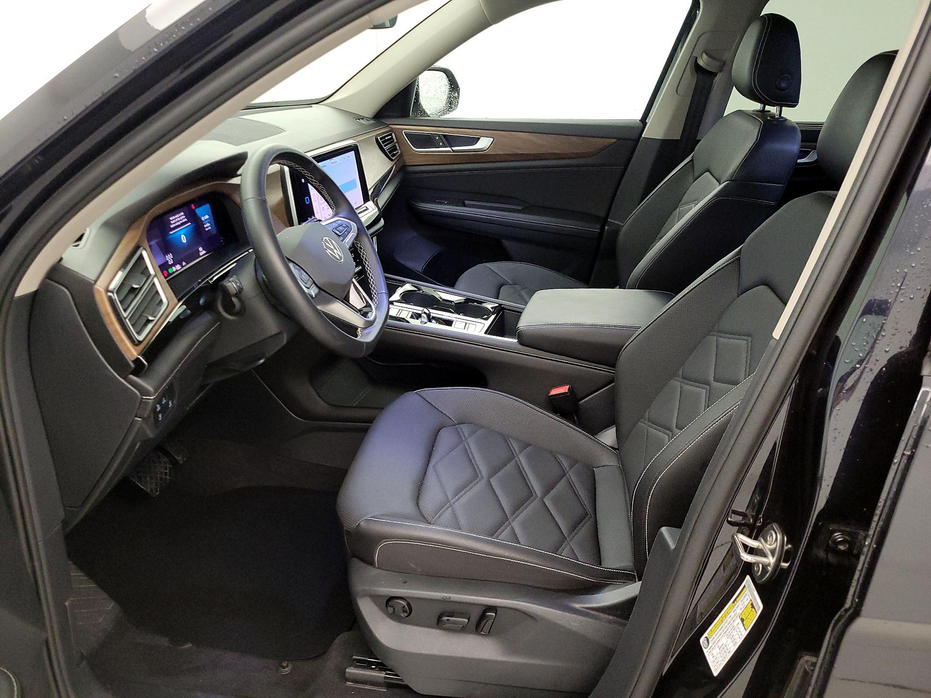 Thumbnail: 2025 Volkswagen Atlas - 11