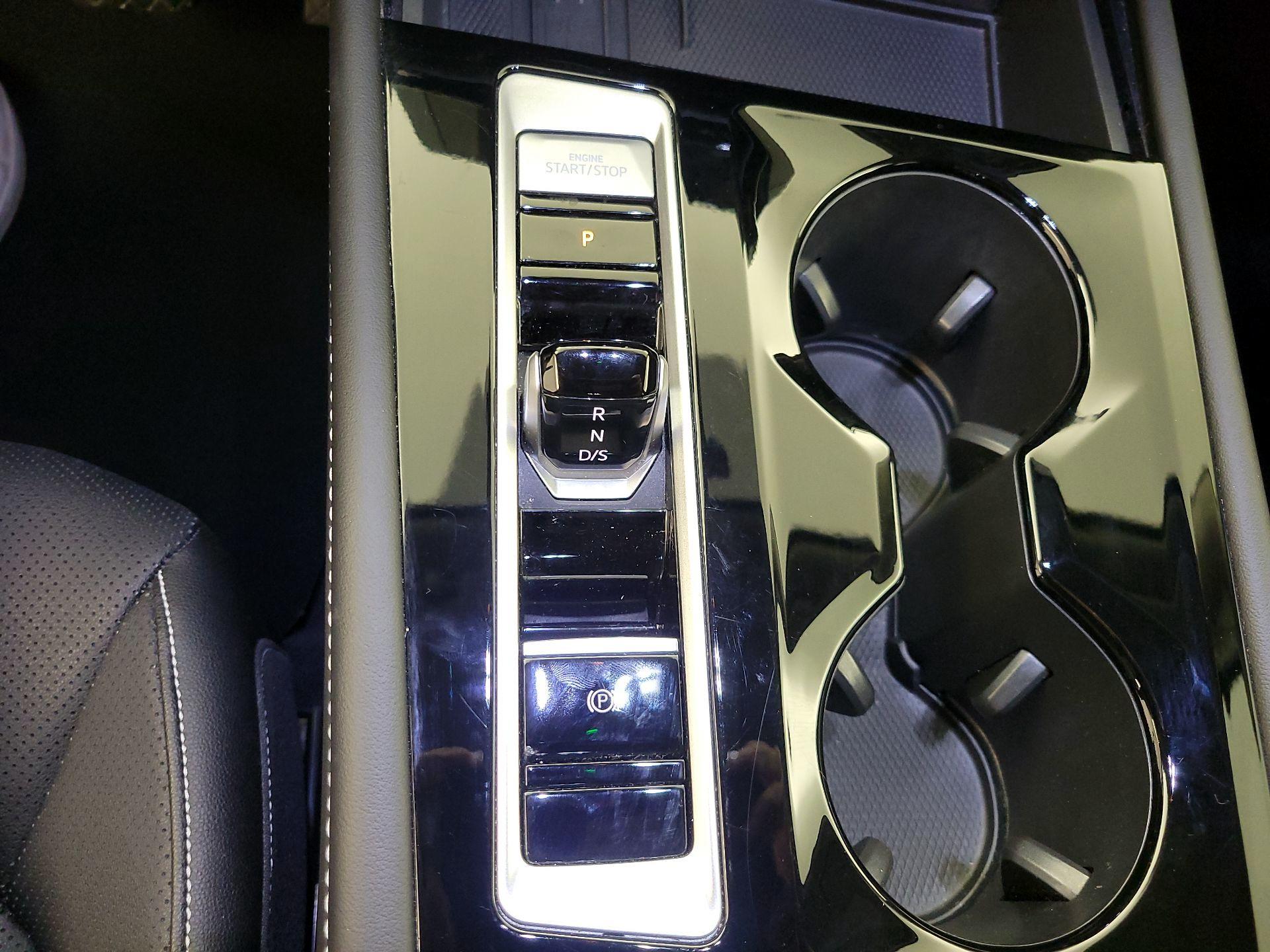 Thumbnail: 2025 Volkswagen Atlas - 17