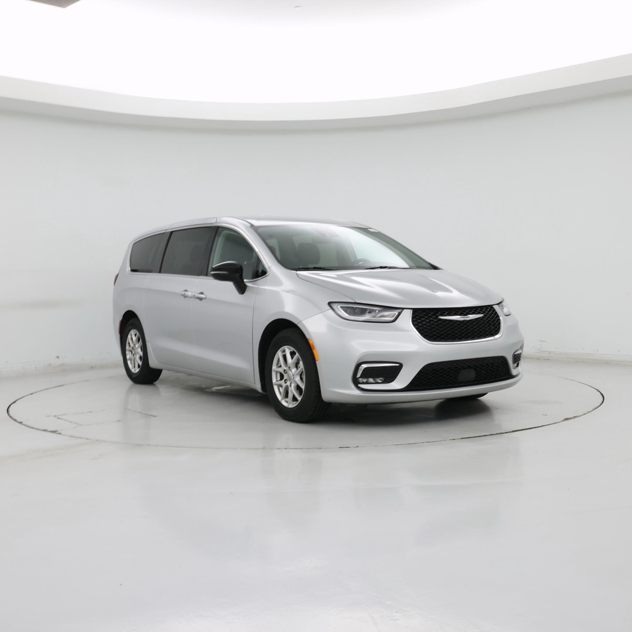 Silver 2024 Chrysler Pacifica Minivan Front-Wheel Drive Automatic
