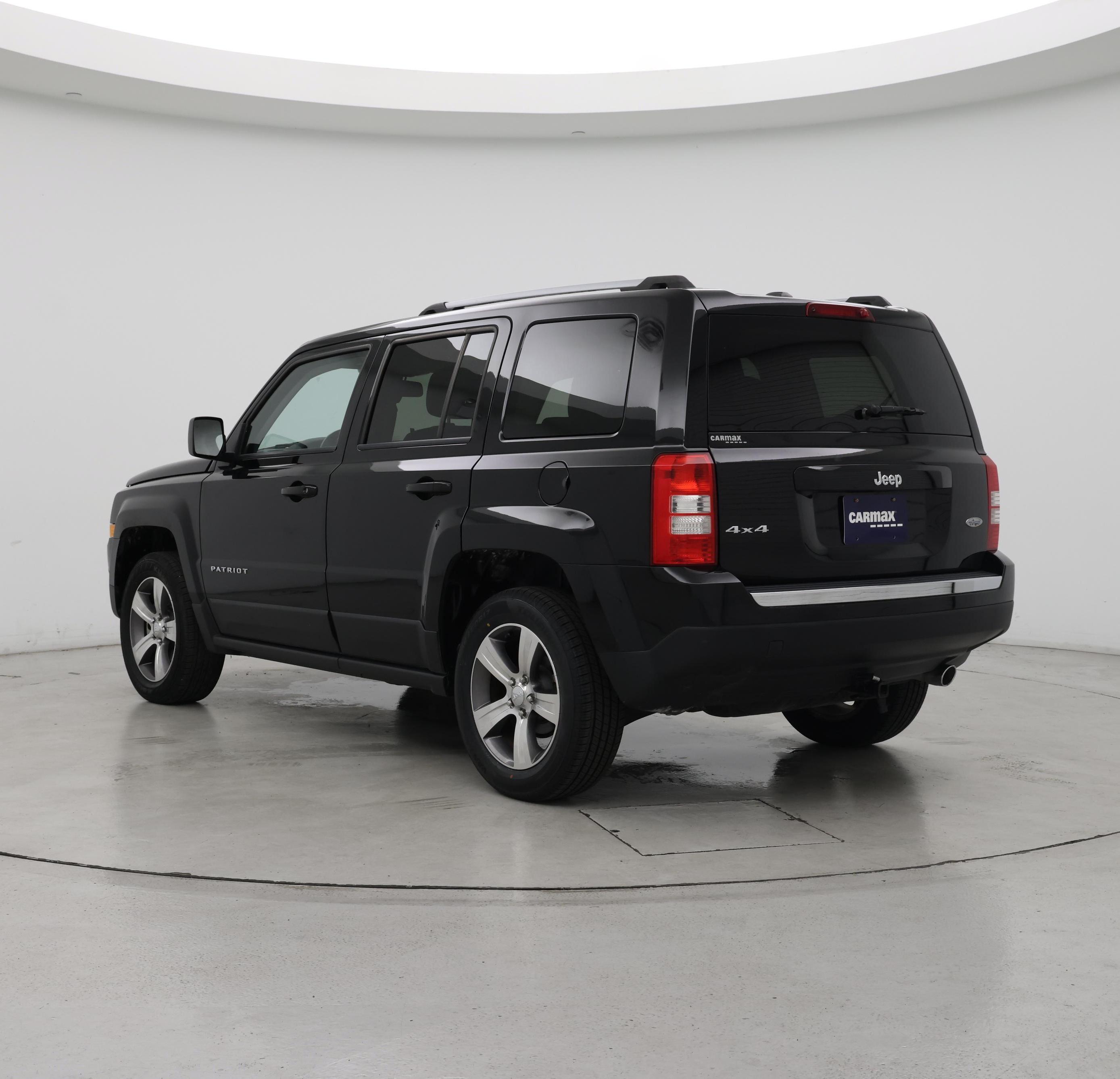 Thumbnail: 2017 Jeep Patriot - 2