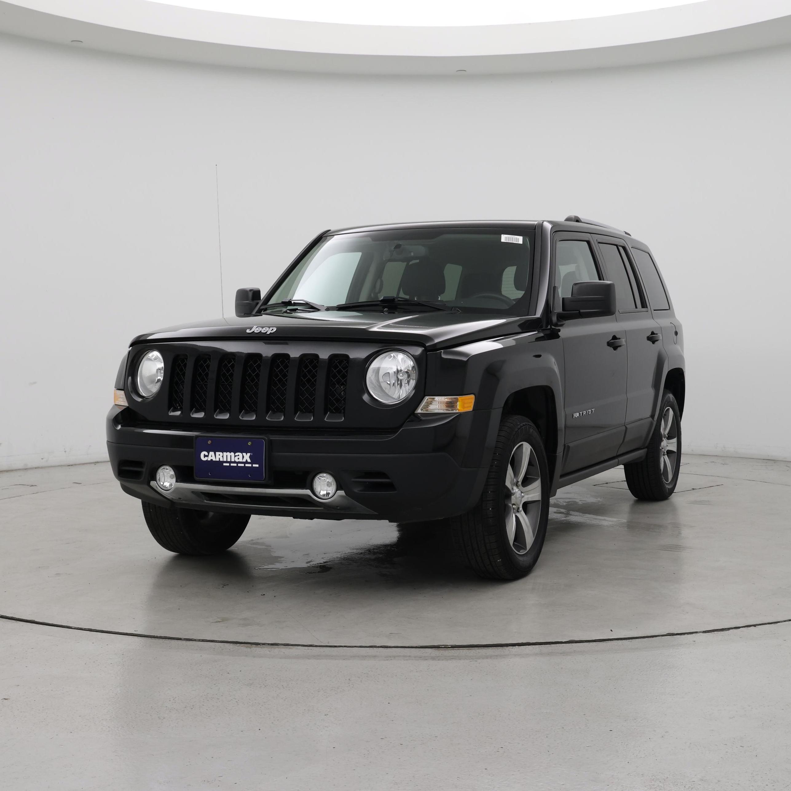 Thumbnail: 2017 Jeep Patriot - 4