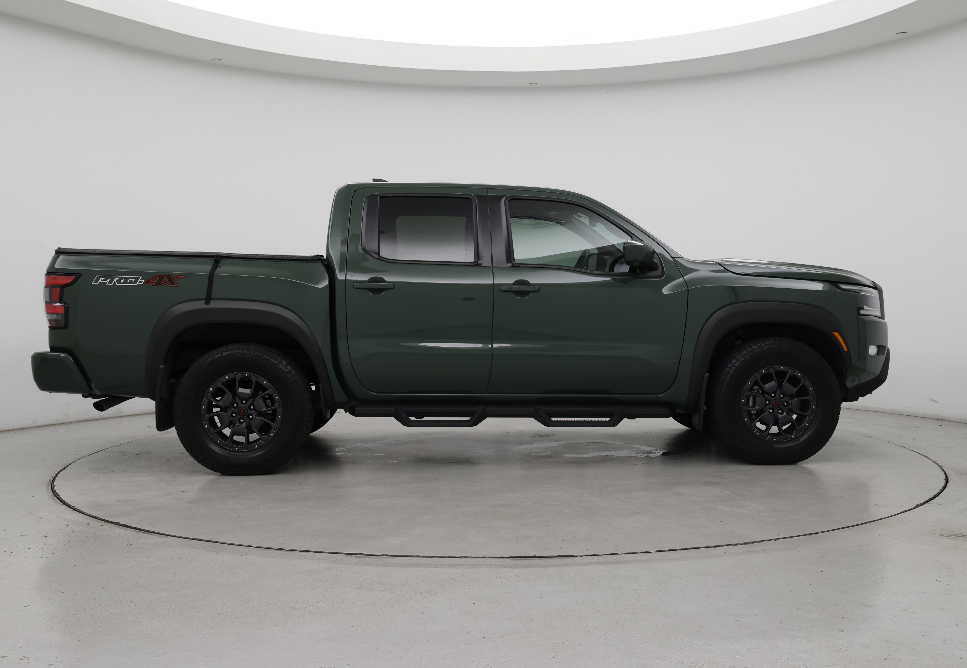Thumbnail: 2023 Nissan Frontier - 7
