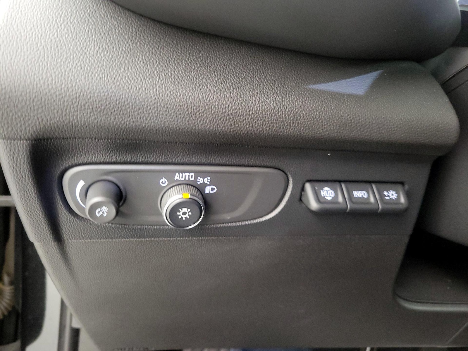 2022 Buick Envision Avenir - Photo 14