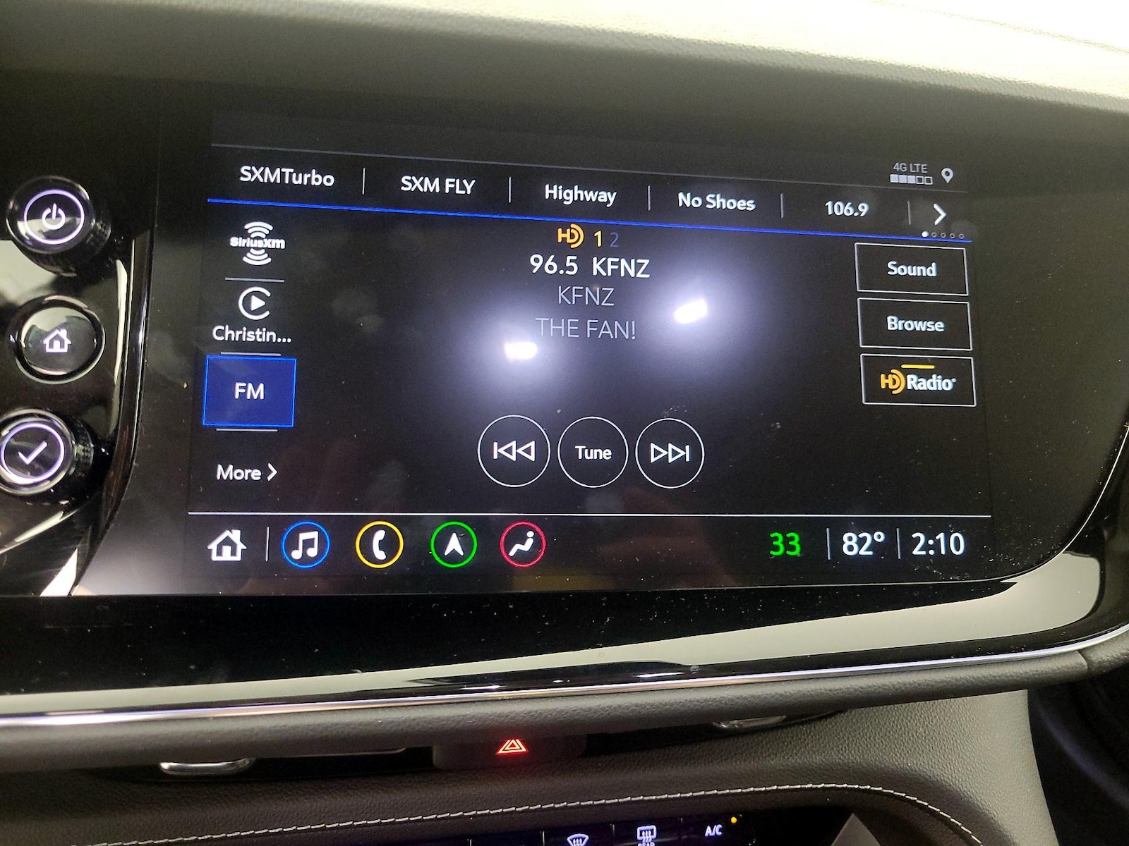 2022 Buick Envision Avenir - Photo 16
